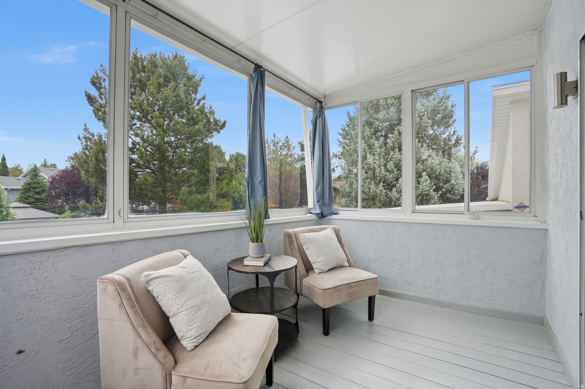 HIDDEN VALLEY ESTATES - Residential
