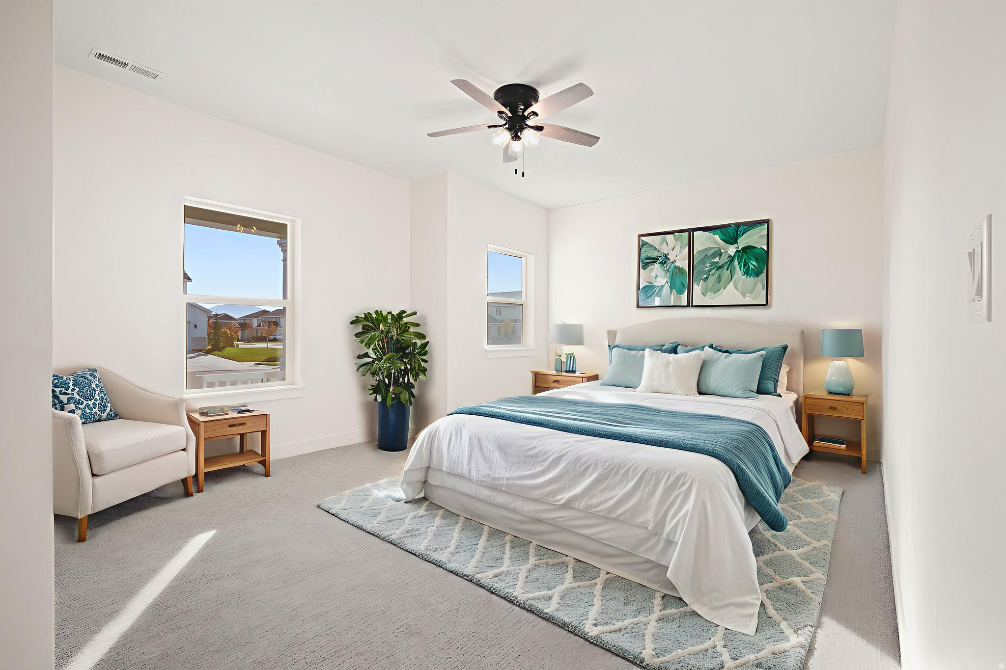 WESTFIELDS CENTRAL - Residential