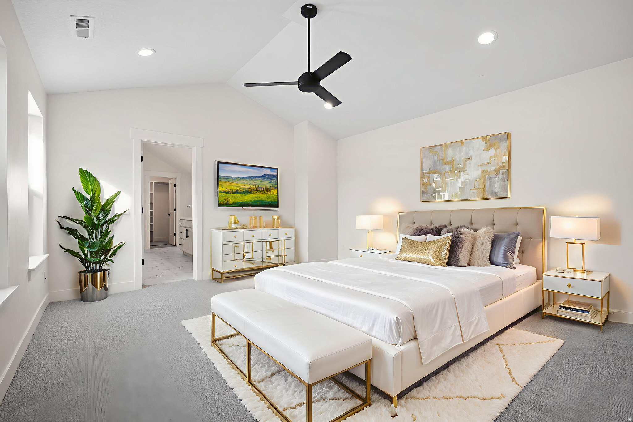 WESTFIELDS CENTRAL - Residential