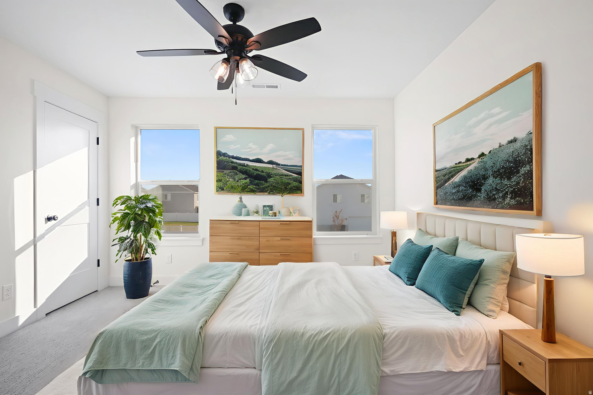 WESTFIELDS CENTRAL - Residential