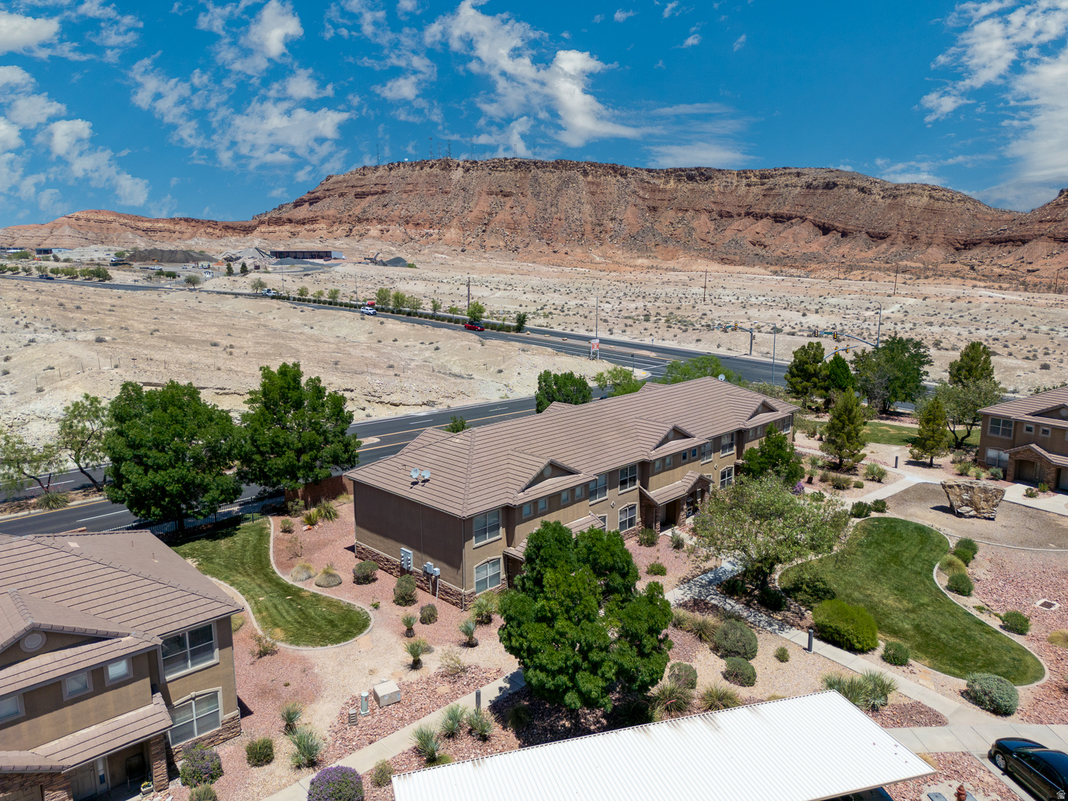HIDDEN VALLEY TOWN HOMES PUD PH 1 - Residential