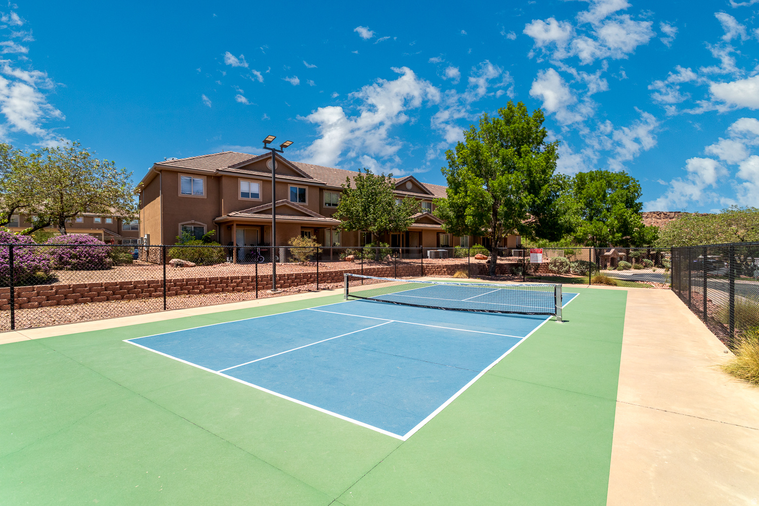 HIDDEN VALLEY TOWN HOMES PUD PH 1 - Residential