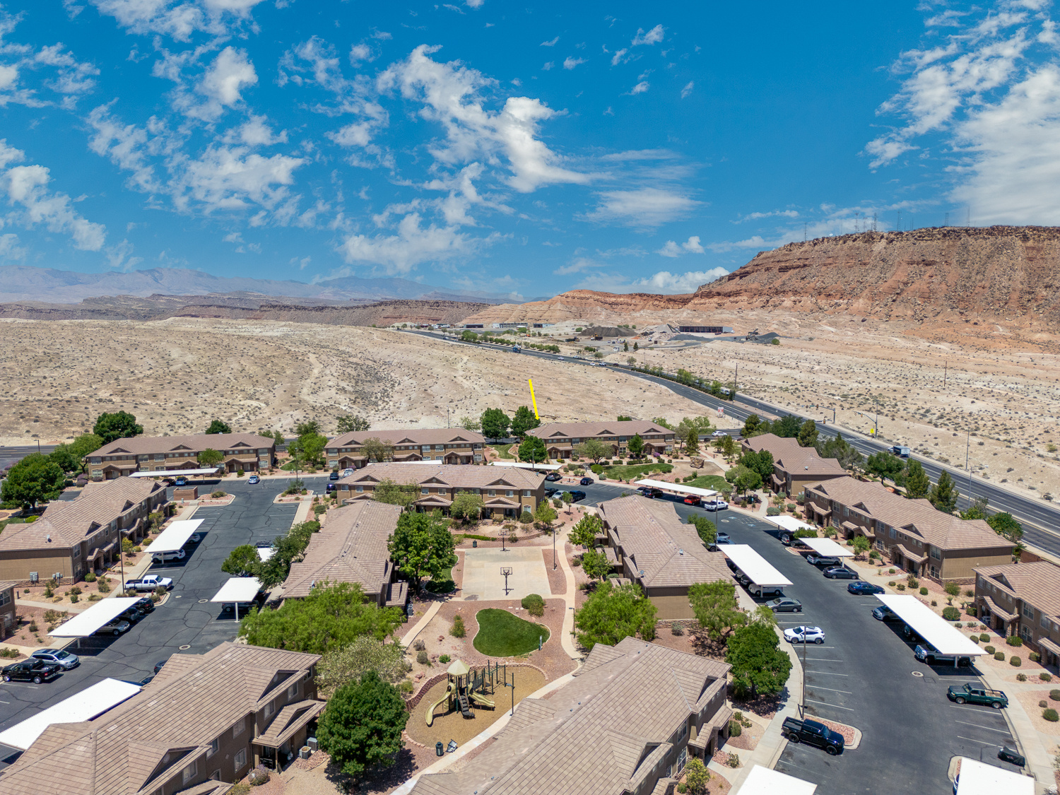 HIDDEN VALLEY TOWN HOMES PUD PH 1 - Residential