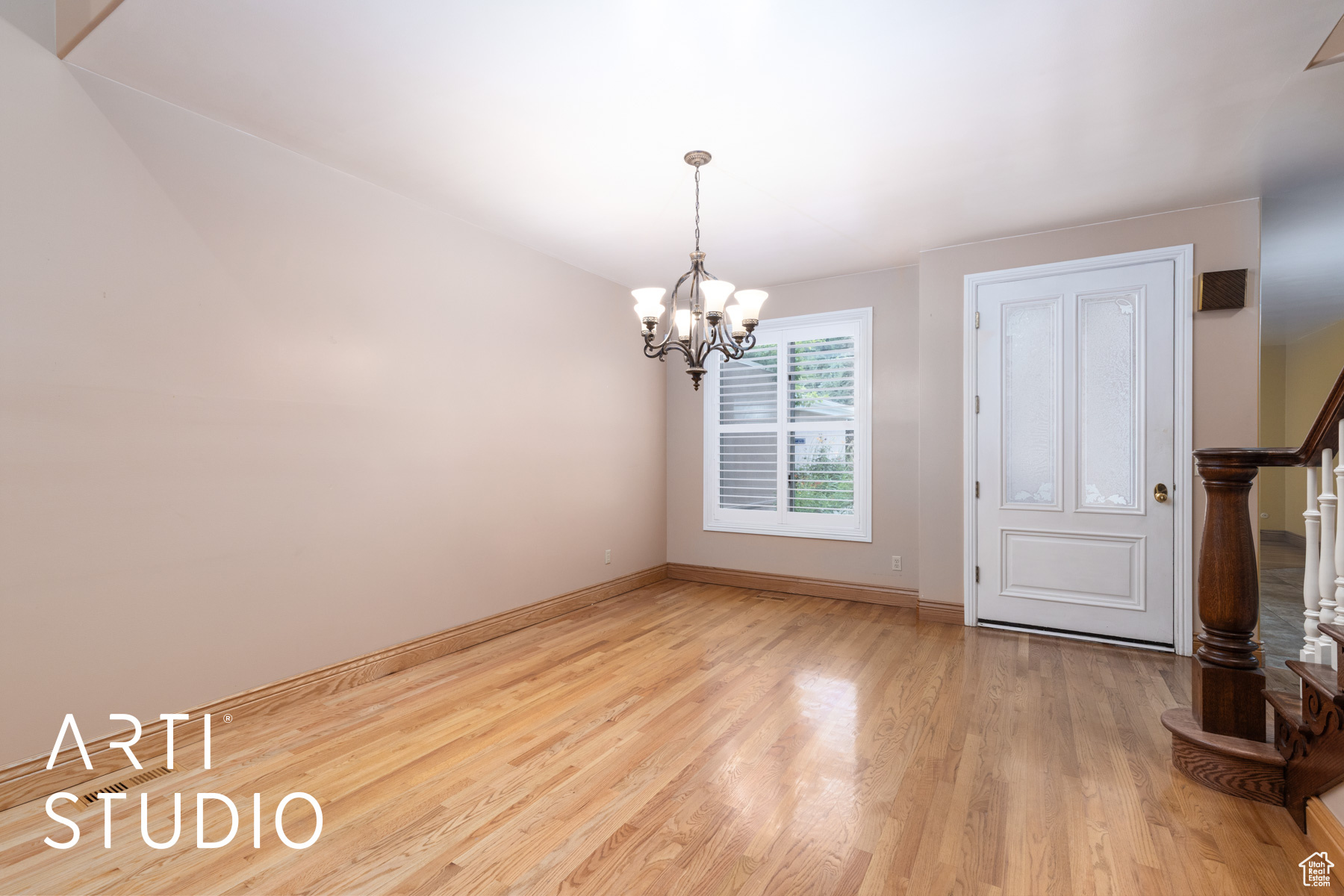 OAK CREEK - Residential Income