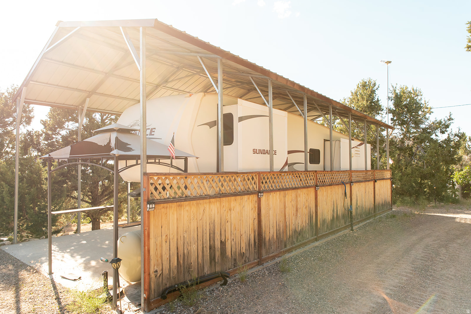 SKYLINE MOUNTAIN RESORT - Land