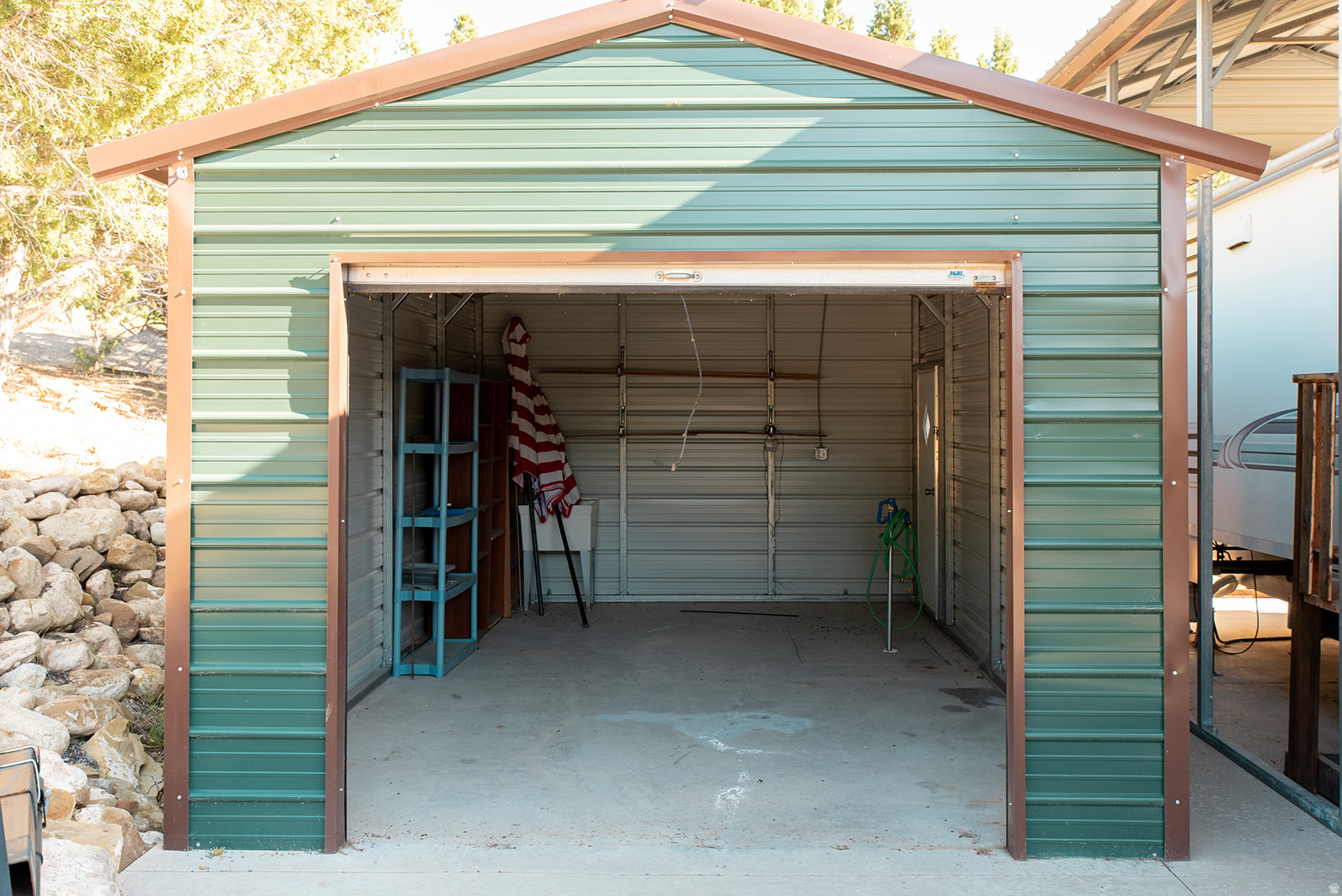 SKYLINE MOUNTAIN RESORT - Land