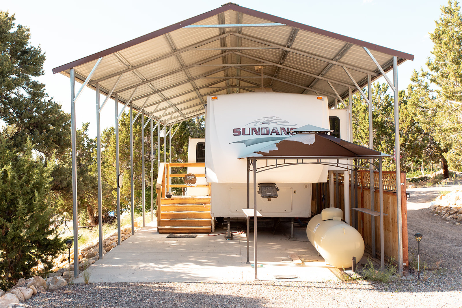 SKYLINE MOUNTAIN RESORT - Land