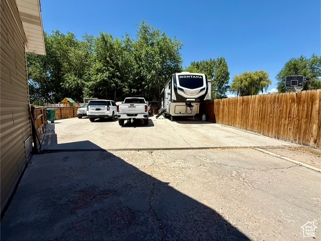 BASTIAN SUBD - Residential