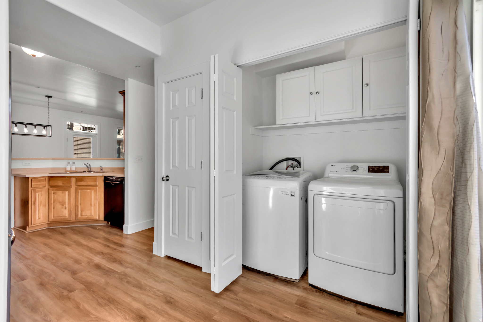 CARRIAGE HOME CONDOMINIUMS - Residential