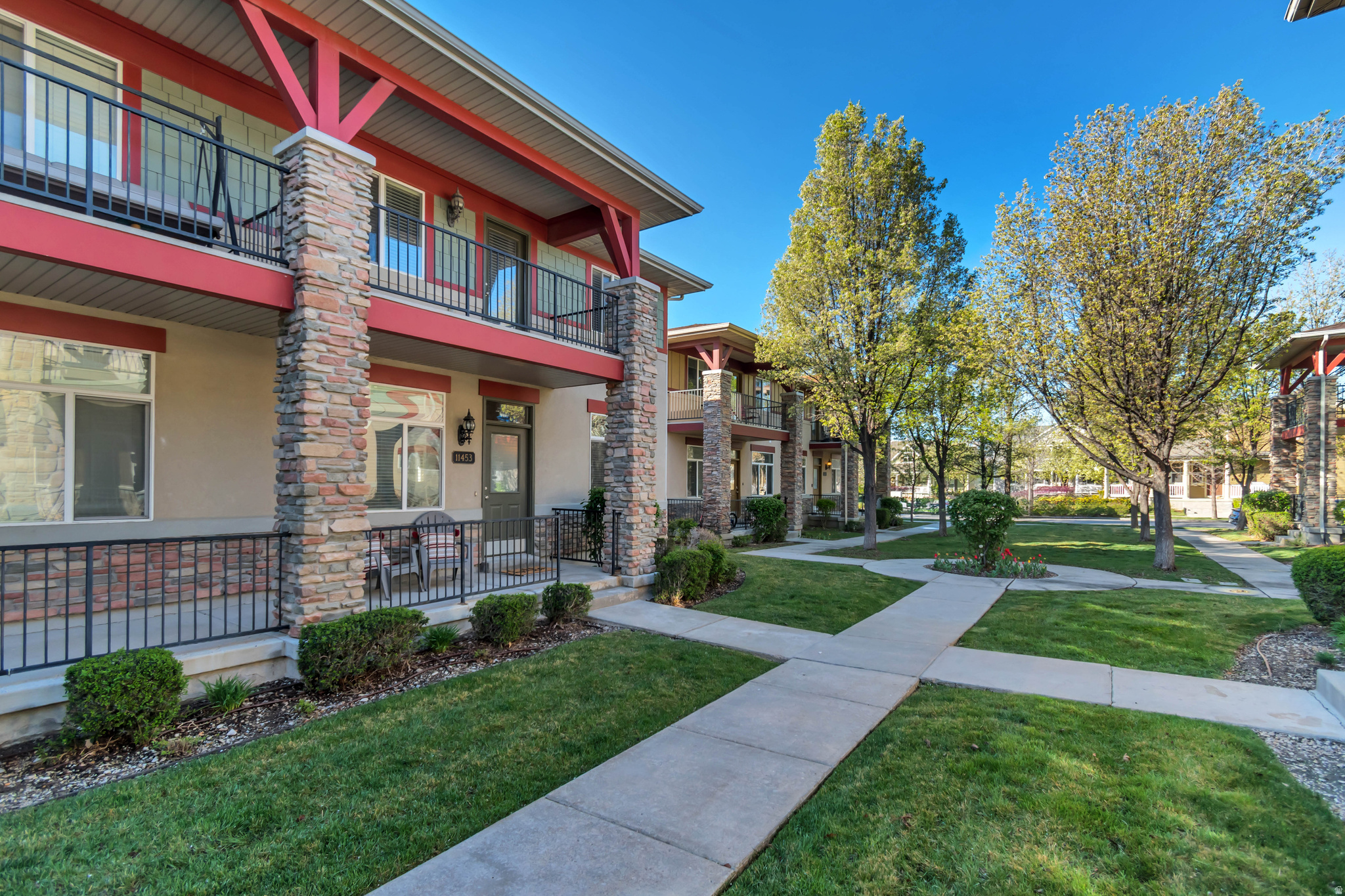 CARRIAGE HOME CONDOMINIUMS - Residential