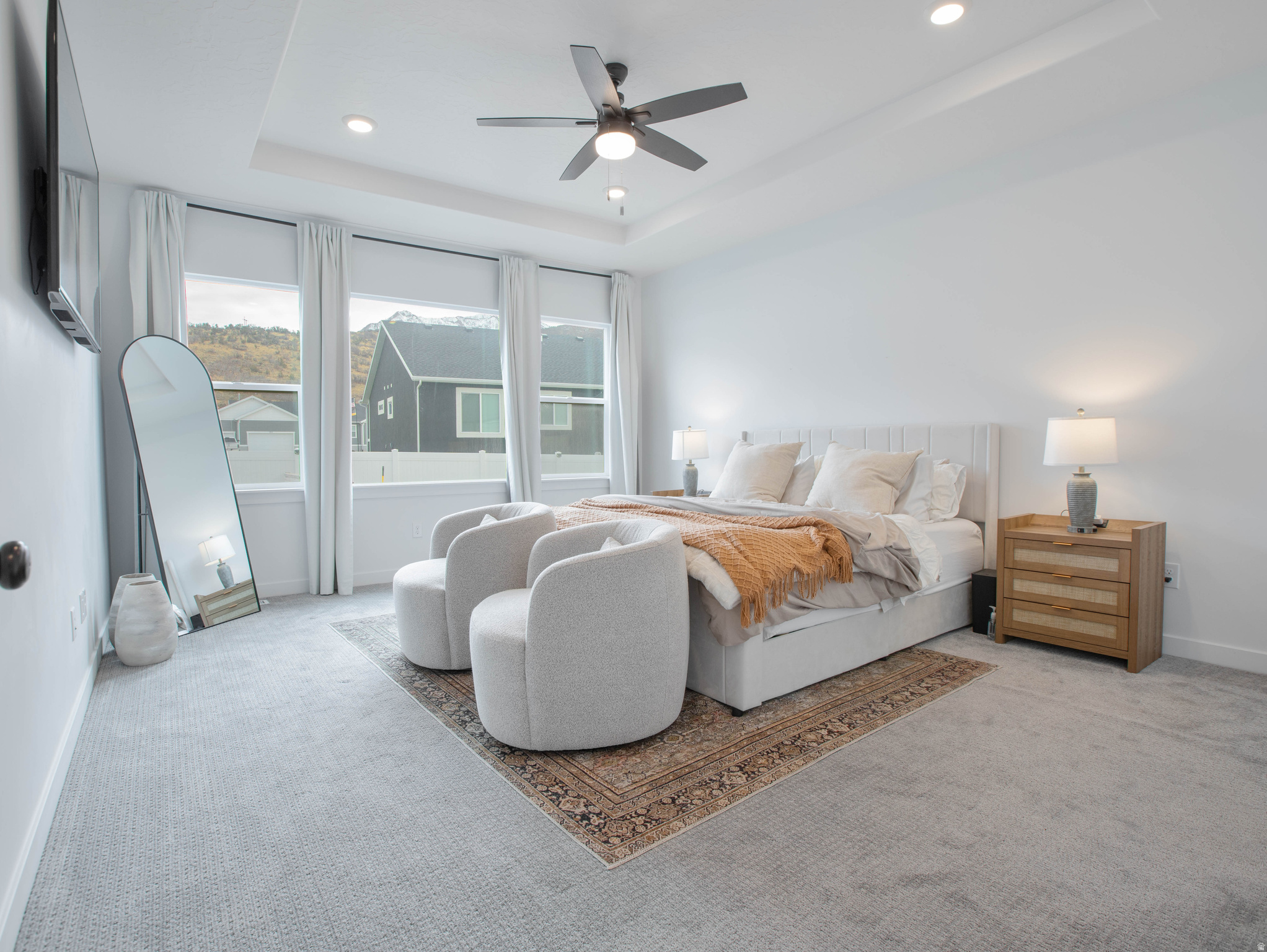 FOOTHILL VILLAGE - Residential