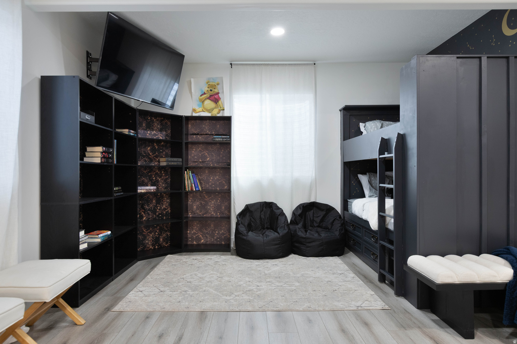 FOOTHILL VILLAGE - Residential