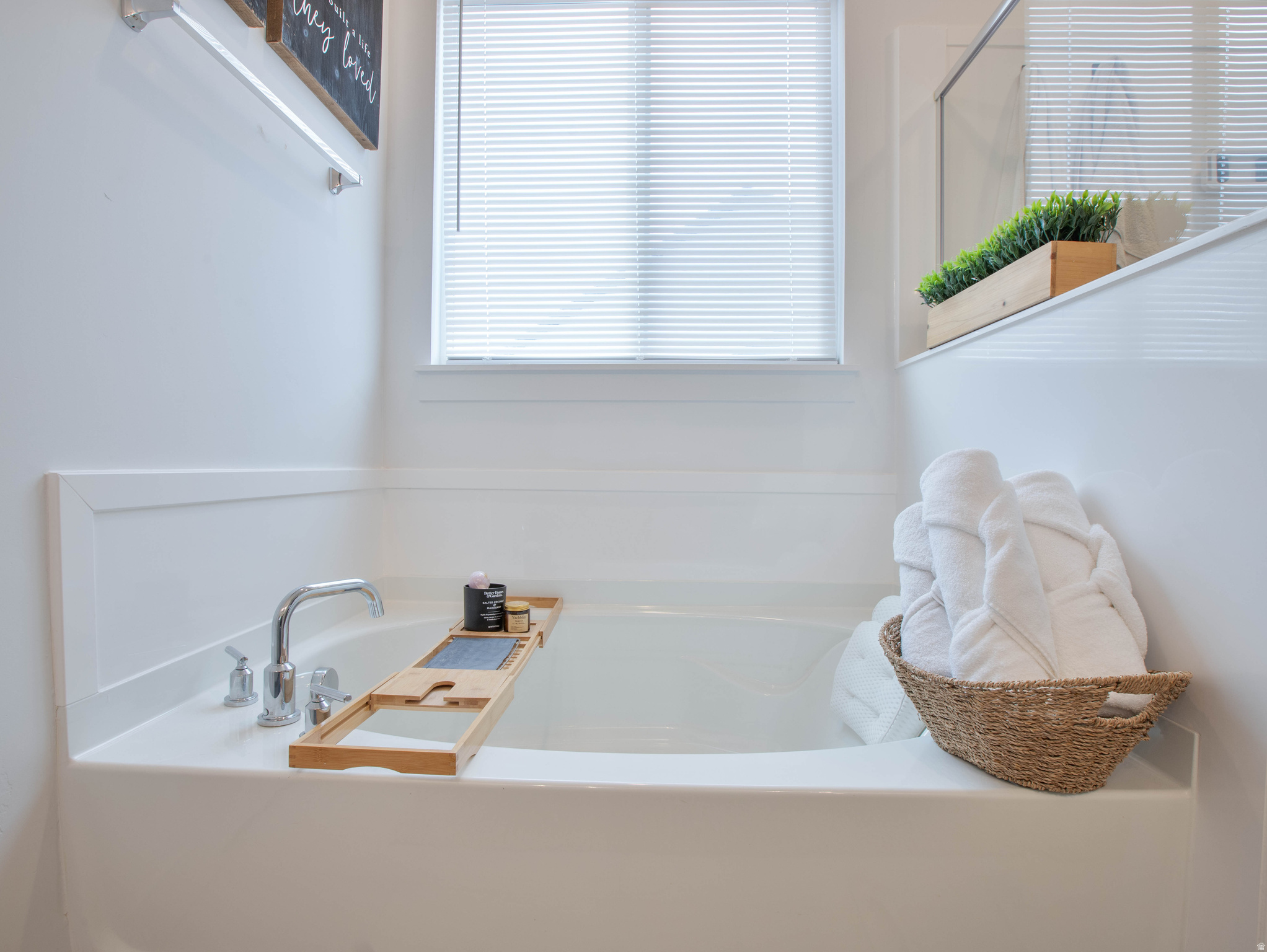 FOOTHILL VILLAGE - Residential