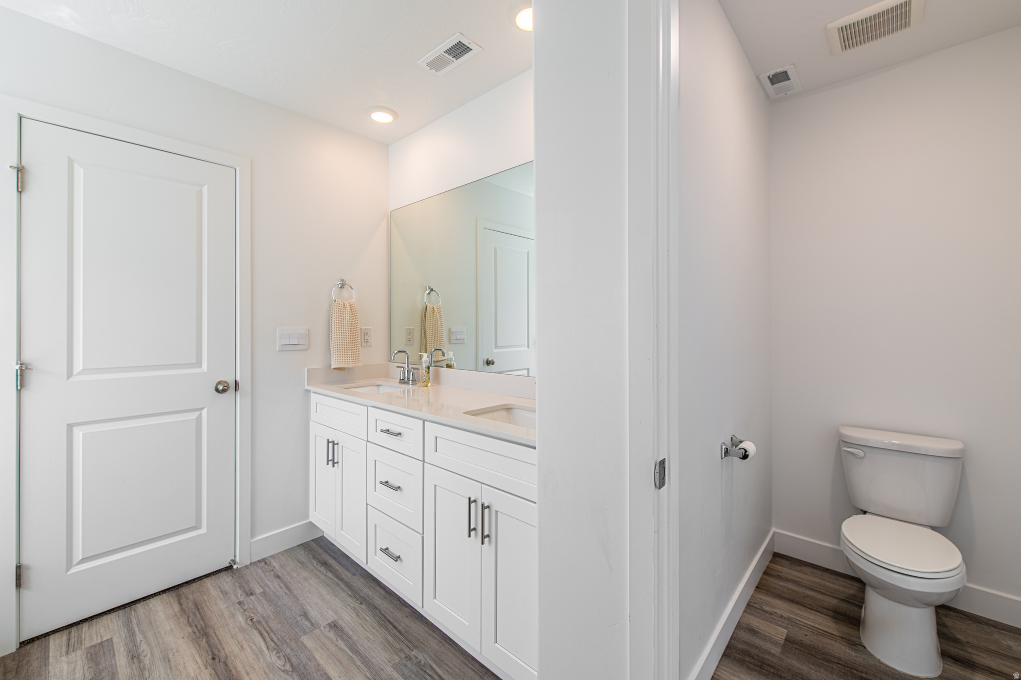 STARR SPRINGS AT LONG VALLEY 2 - Residential