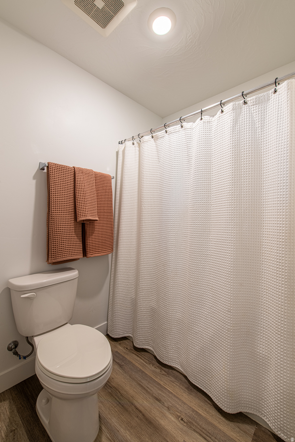 STARR SPRINGS AT LONG VALLEY 2 - Residential