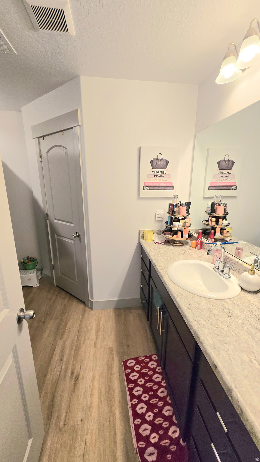 MOUNTAIN RIDGE - Residential