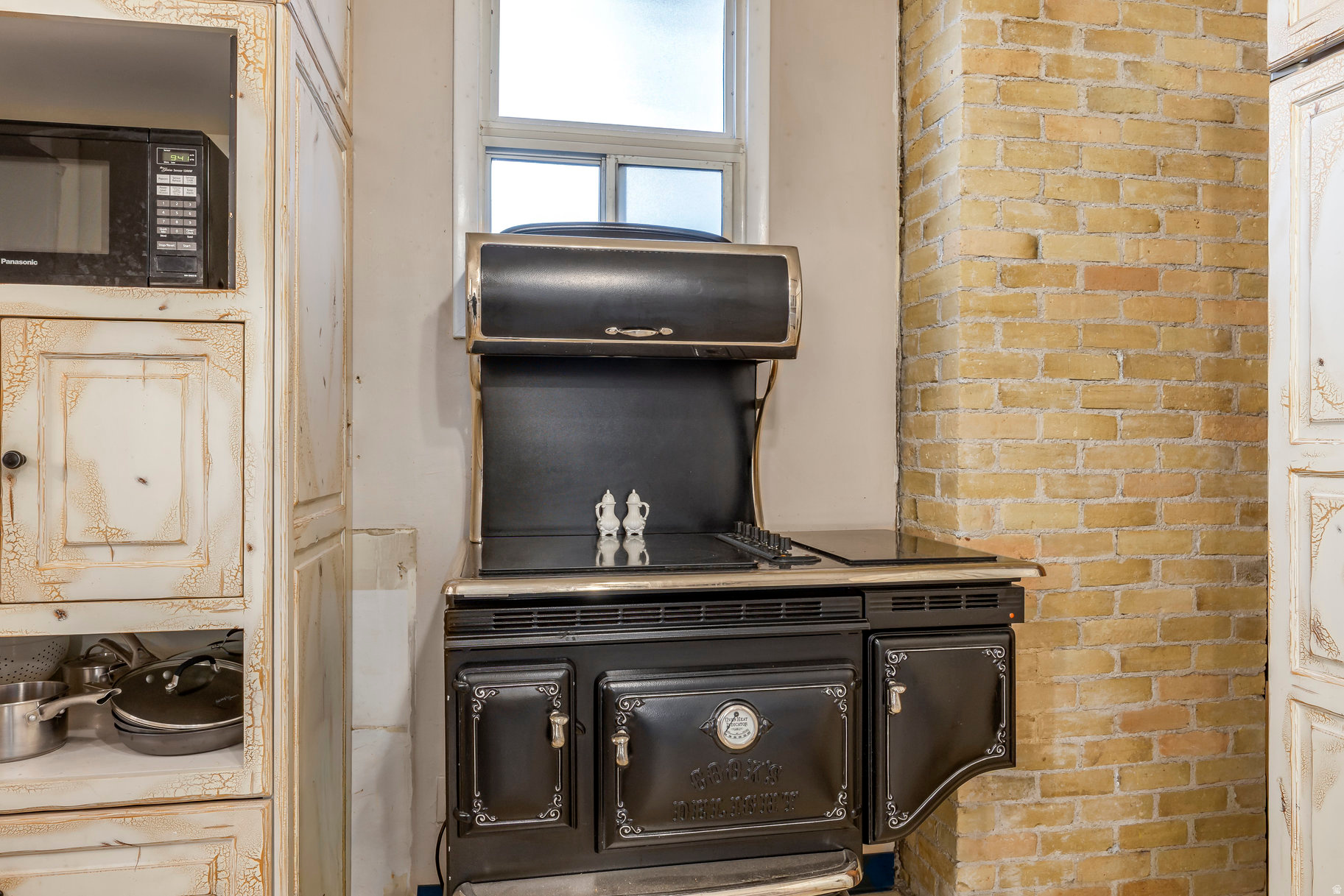 AVENUES - Residential