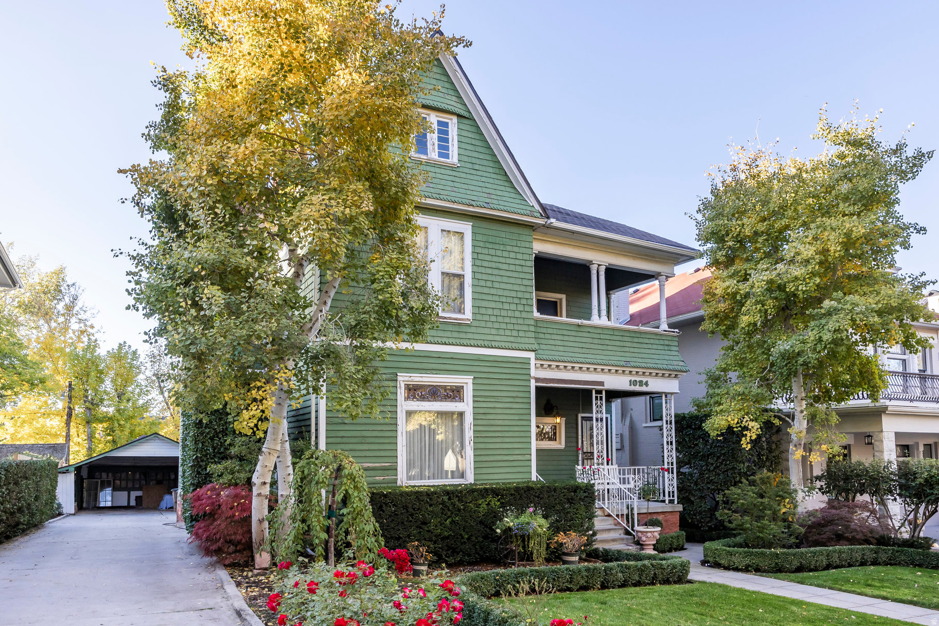 AVENUES - Residential