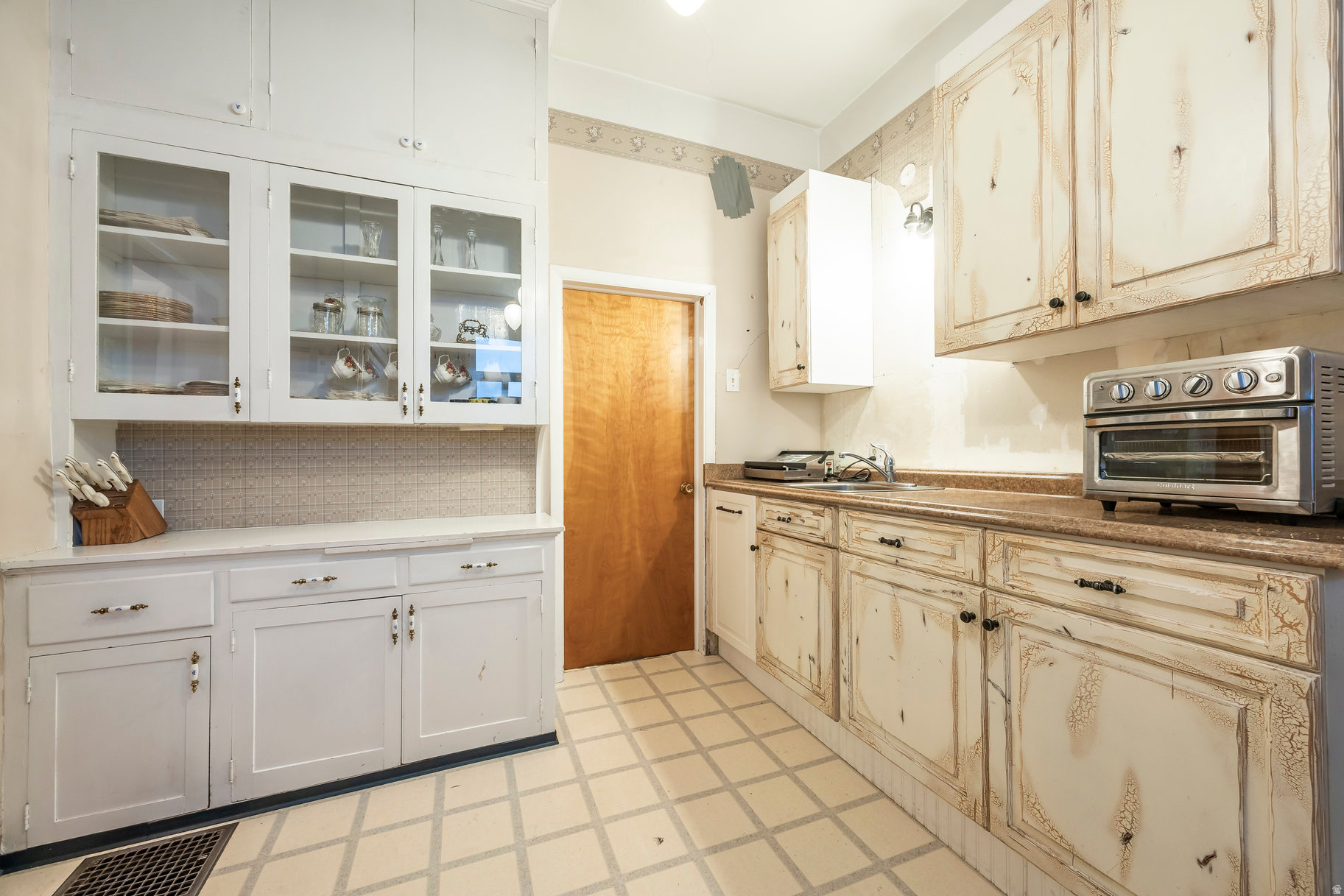 AVENUES - Residential