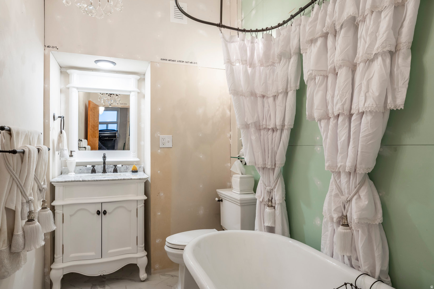 AVENUES - Residential