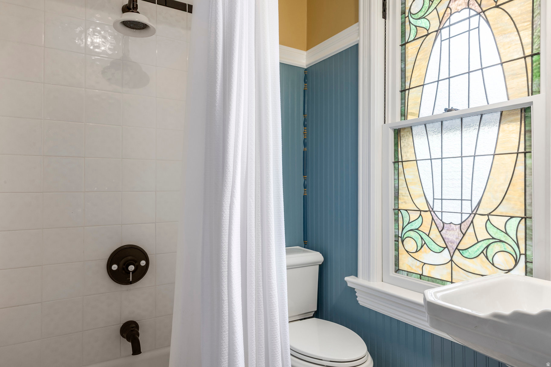 AVENUES - Residential