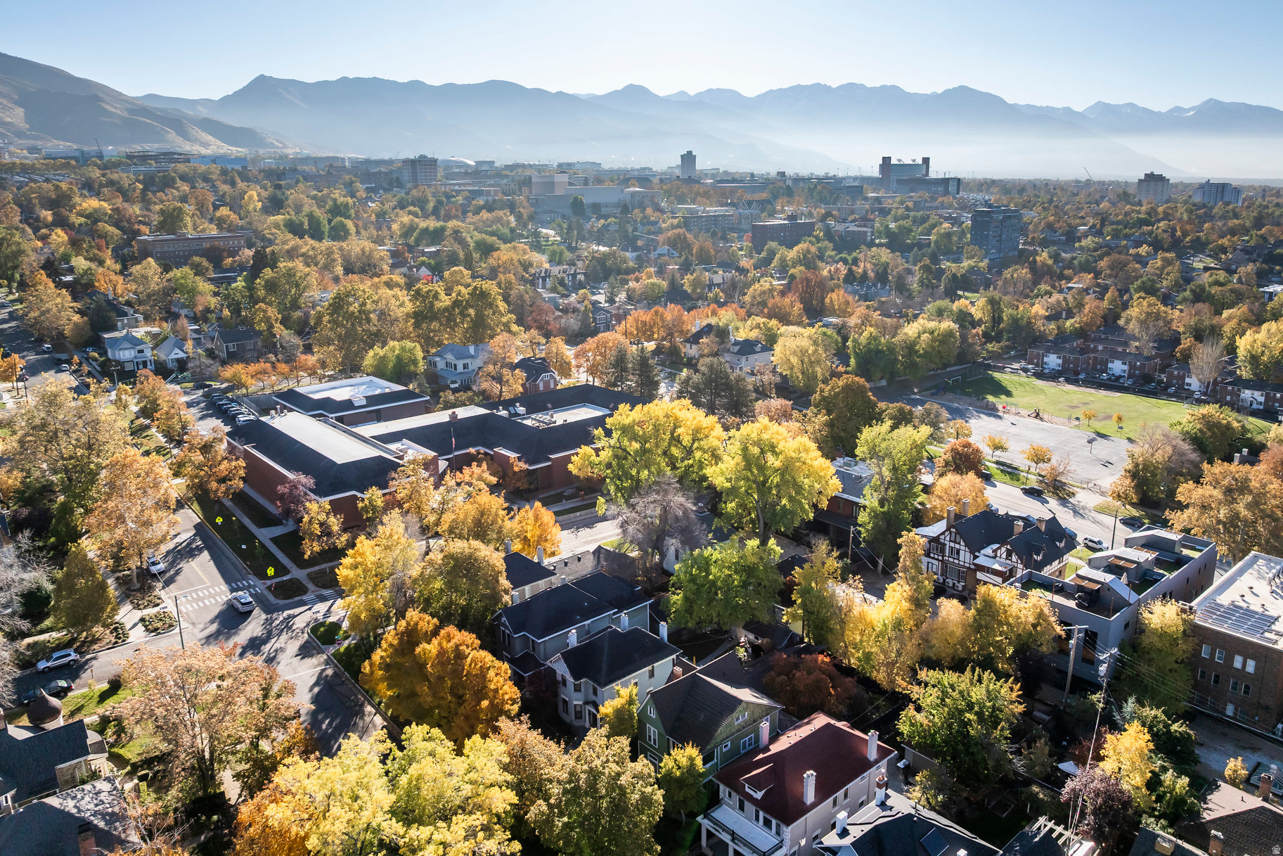 AVENUES - Residential