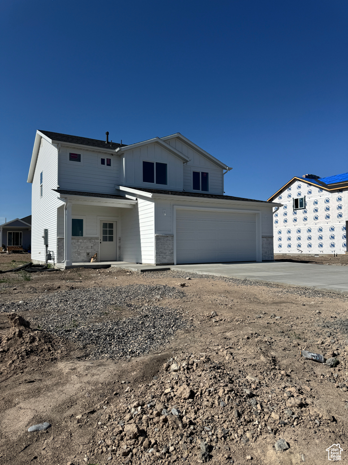 EASTSIDE VIEW - Residential