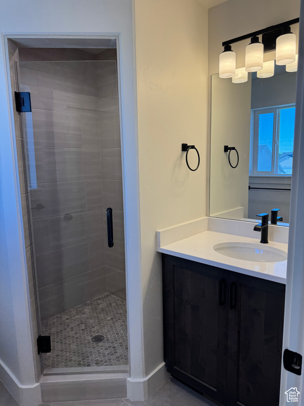 EASTSIDE VIEW - Residential