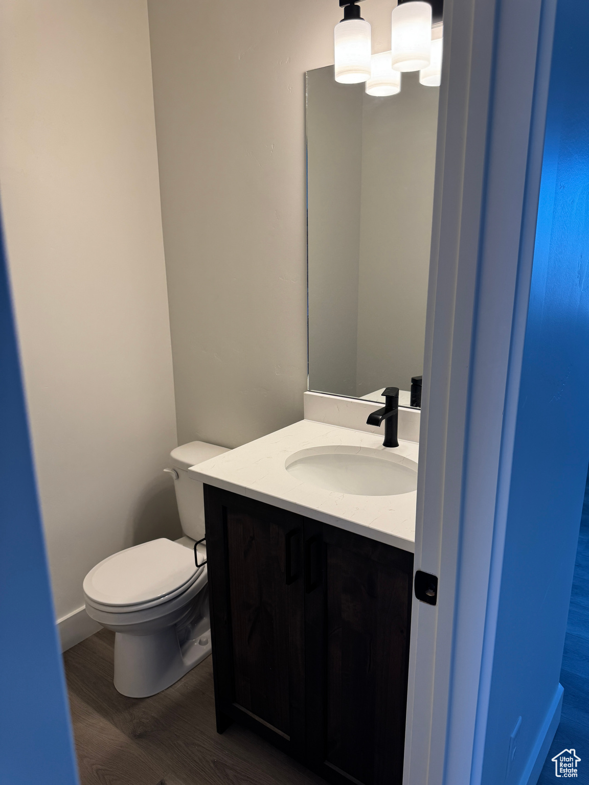 EASTSIDE VIEW - Residential