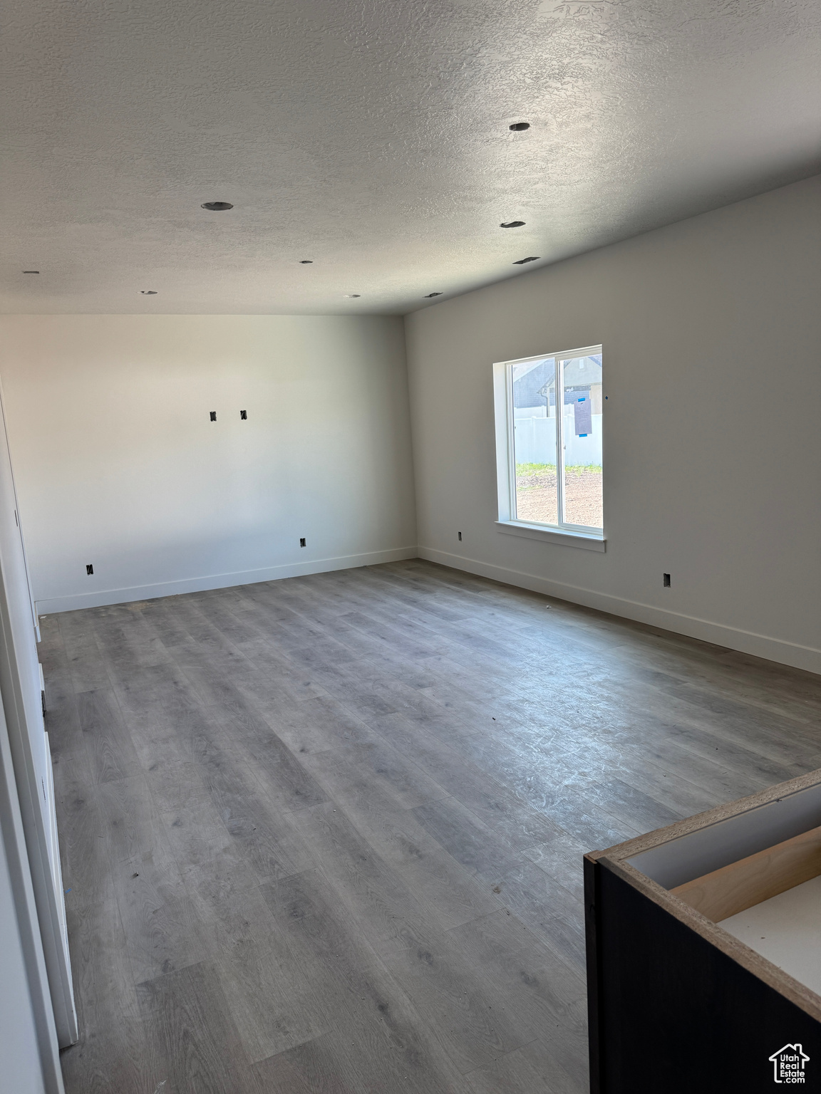 EASTSIDE VIEW - Residential