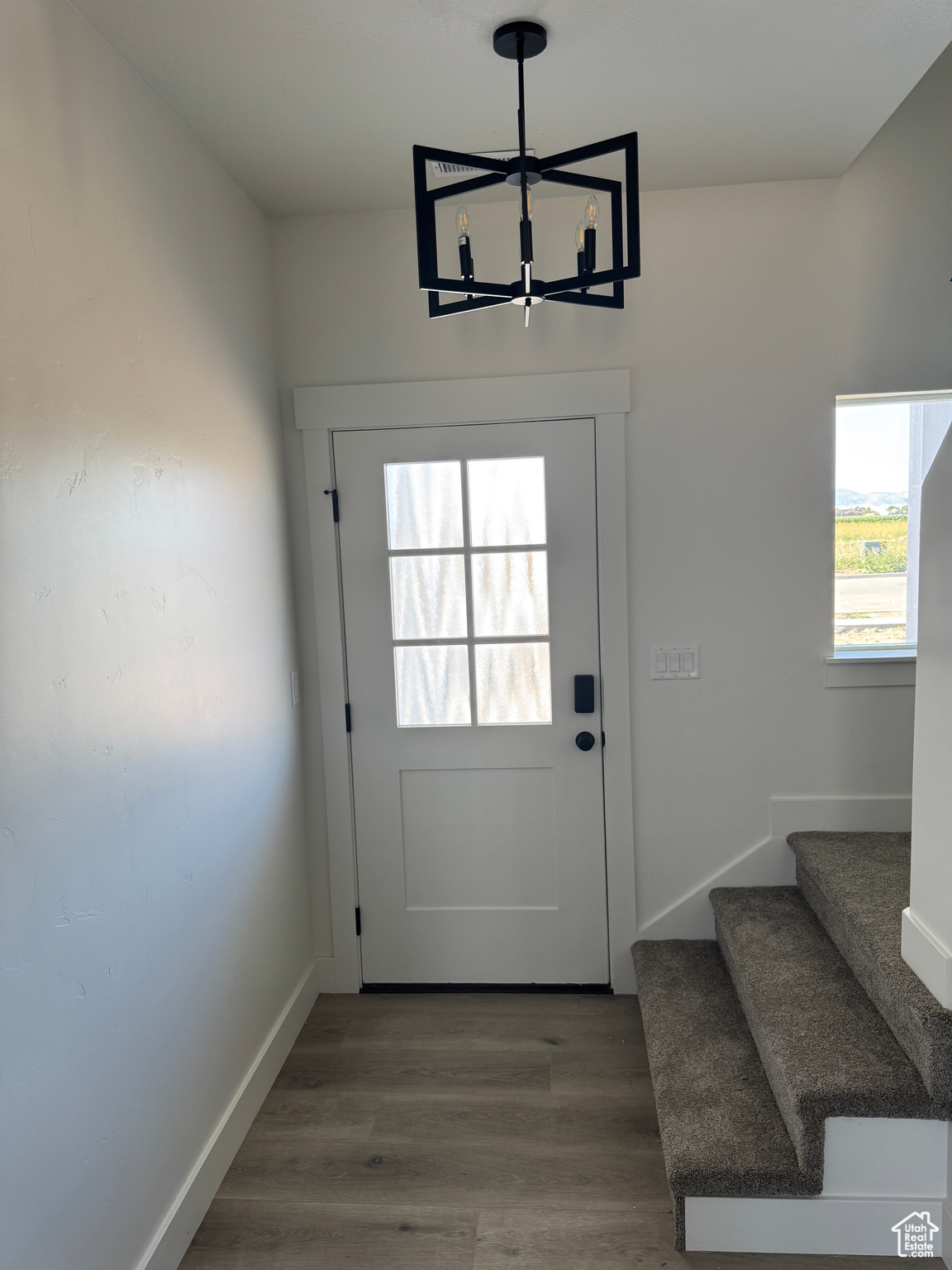 EASTSIDE VIEW - Residential