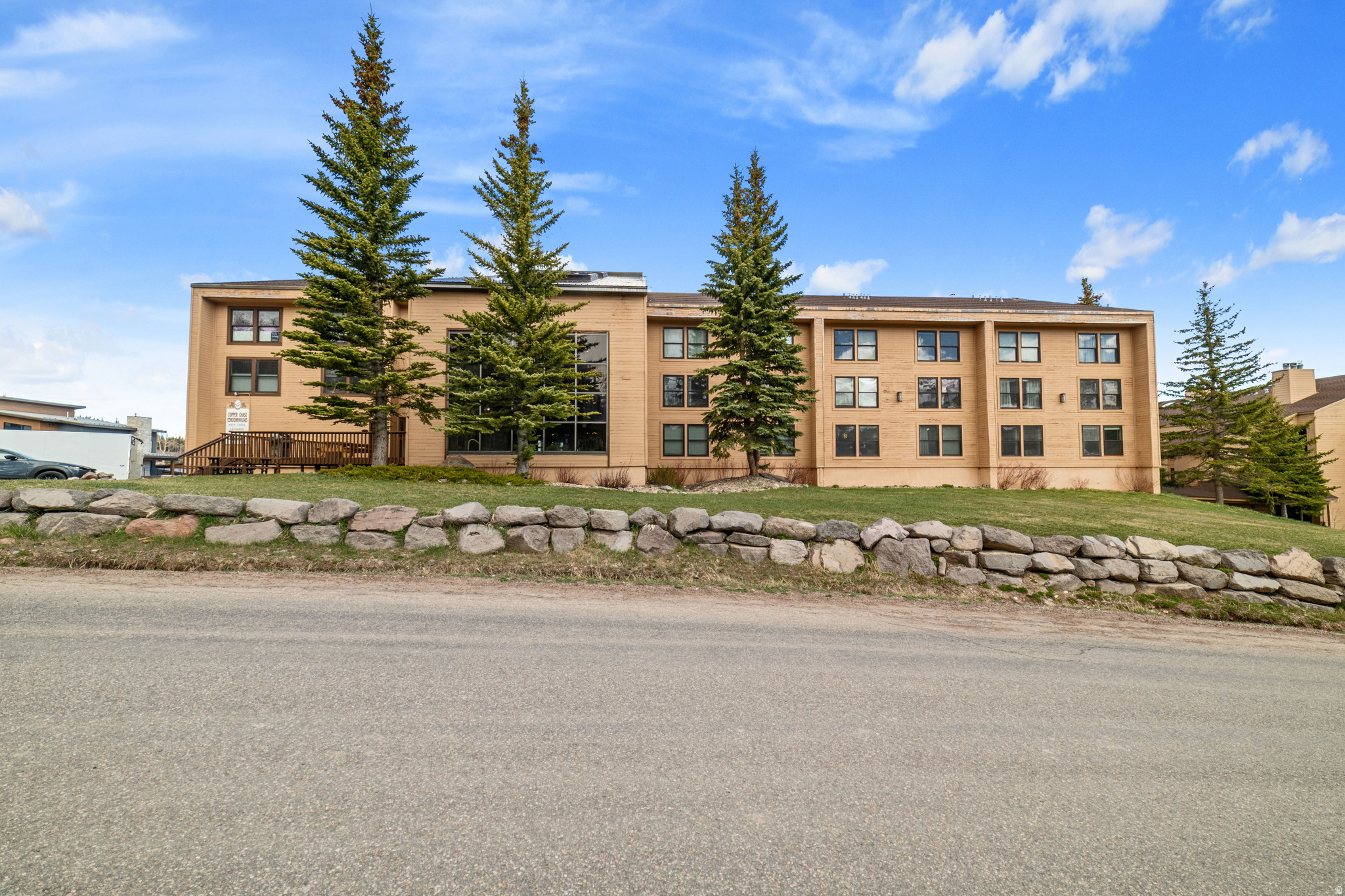 COPPER CHASE CONDOMINIUMS - Residential