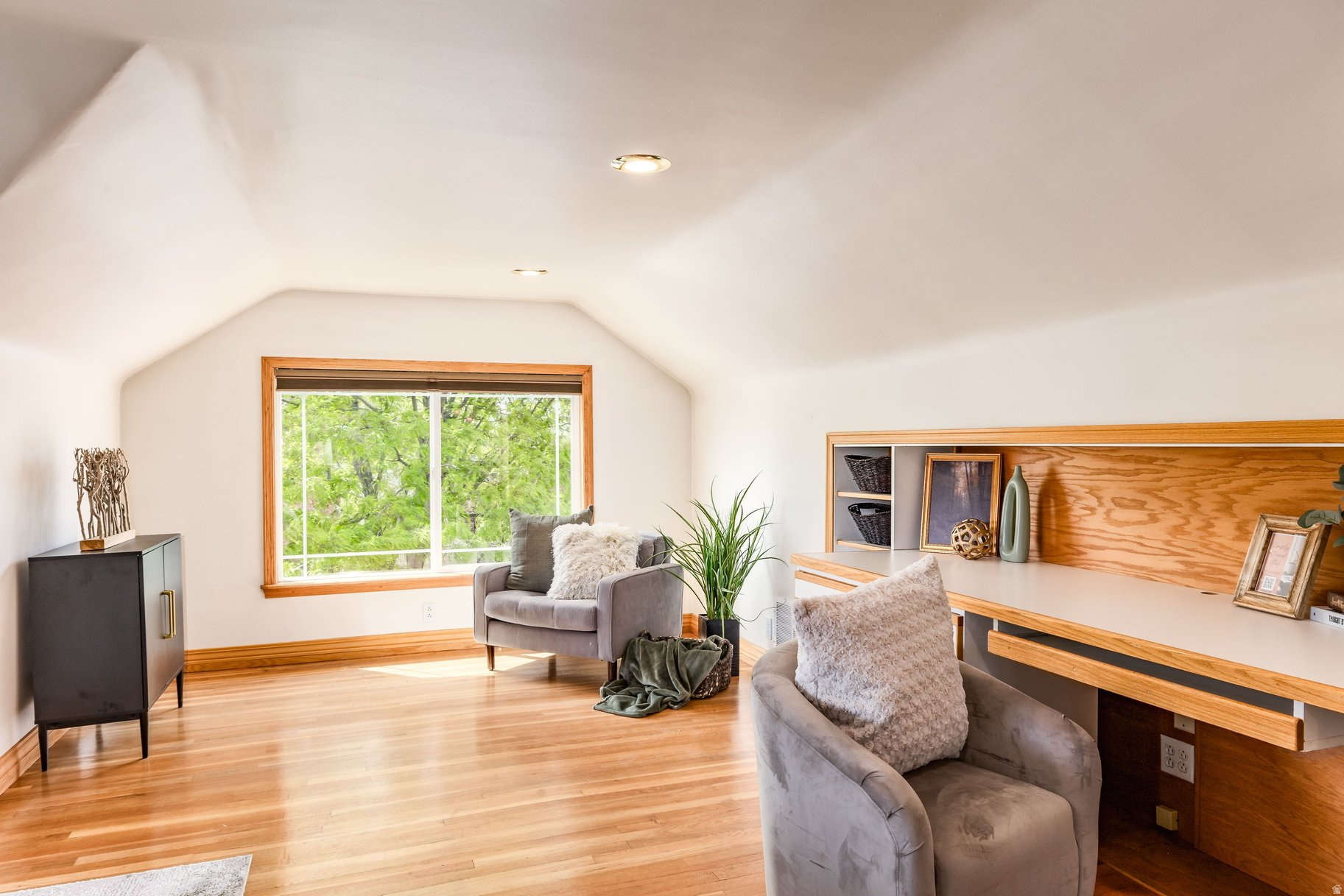 PARADISE ADD - Residential