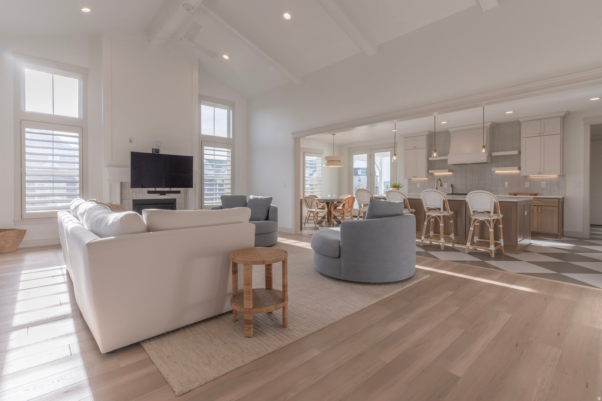 DAYBREAK - Residential