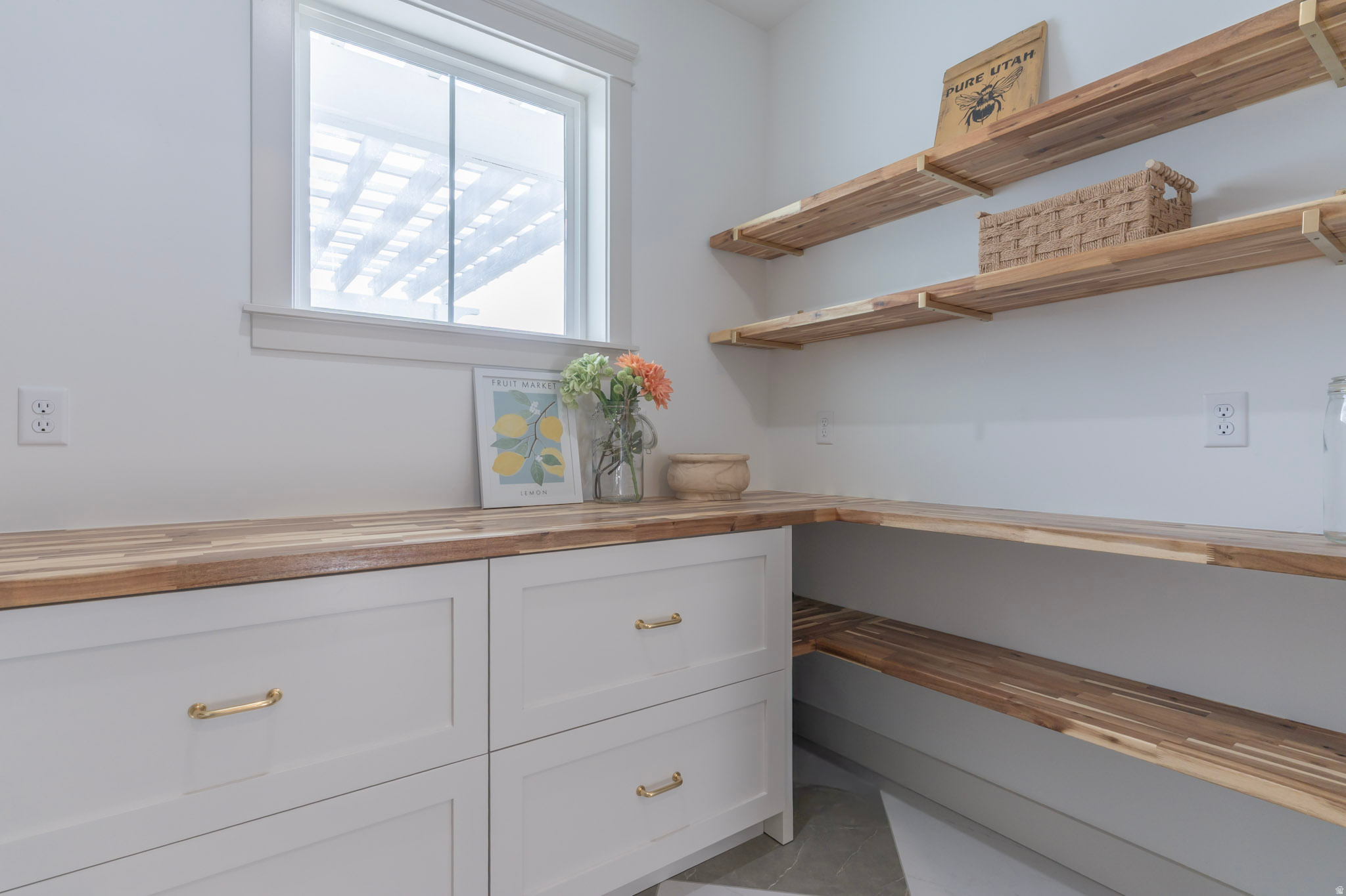 DAYBREAK - Residential