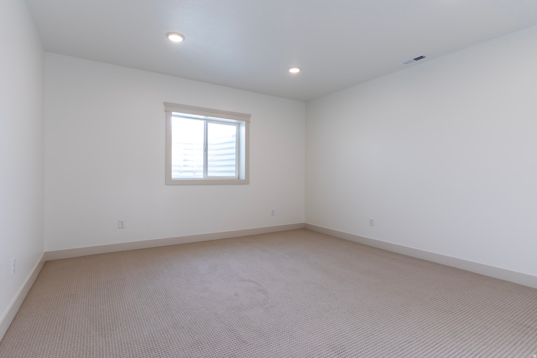 DAYBREAK - Residential