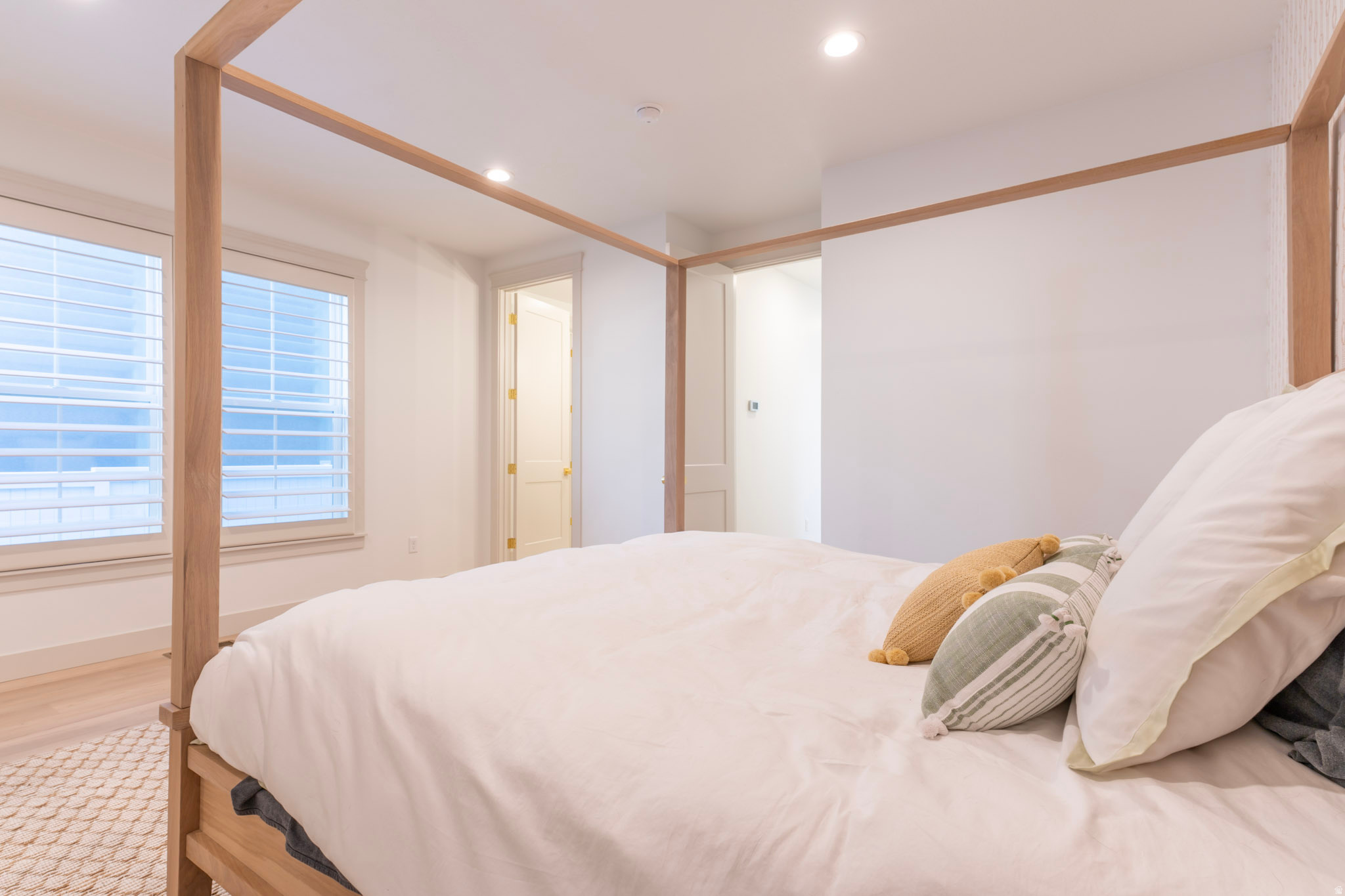 DAYBREAK - Residential