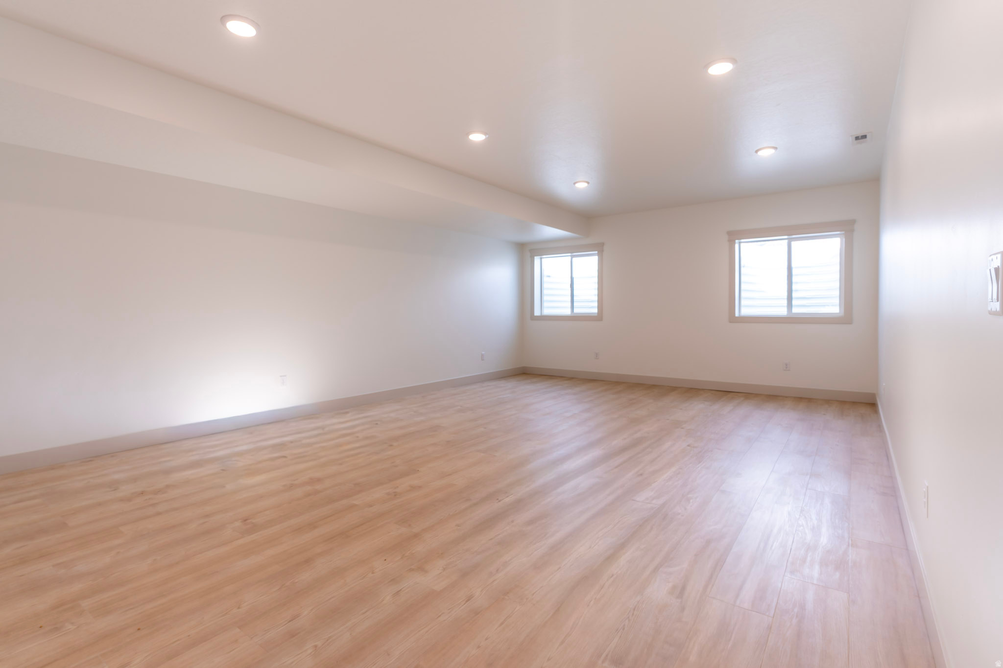 DAYBREAK - Residential