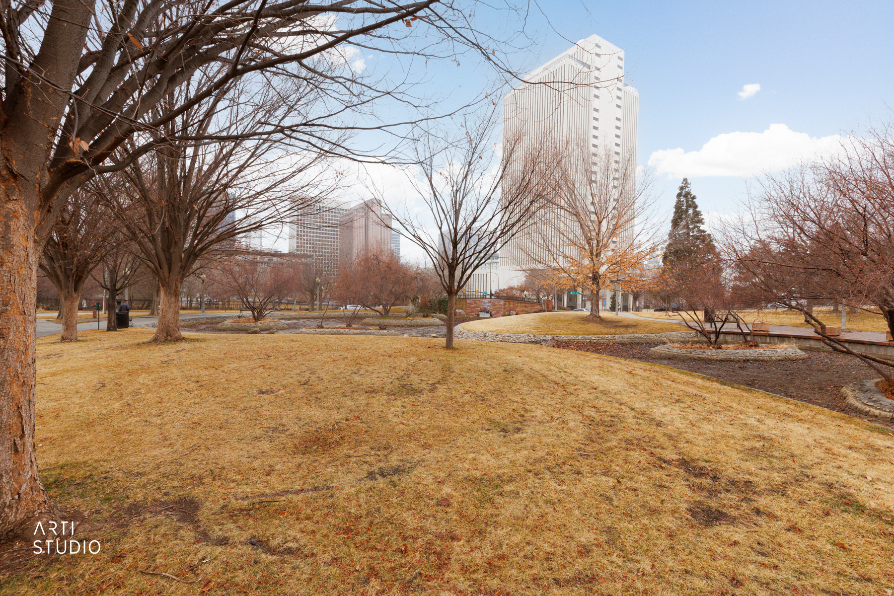 OXFORD MANOR - Residential