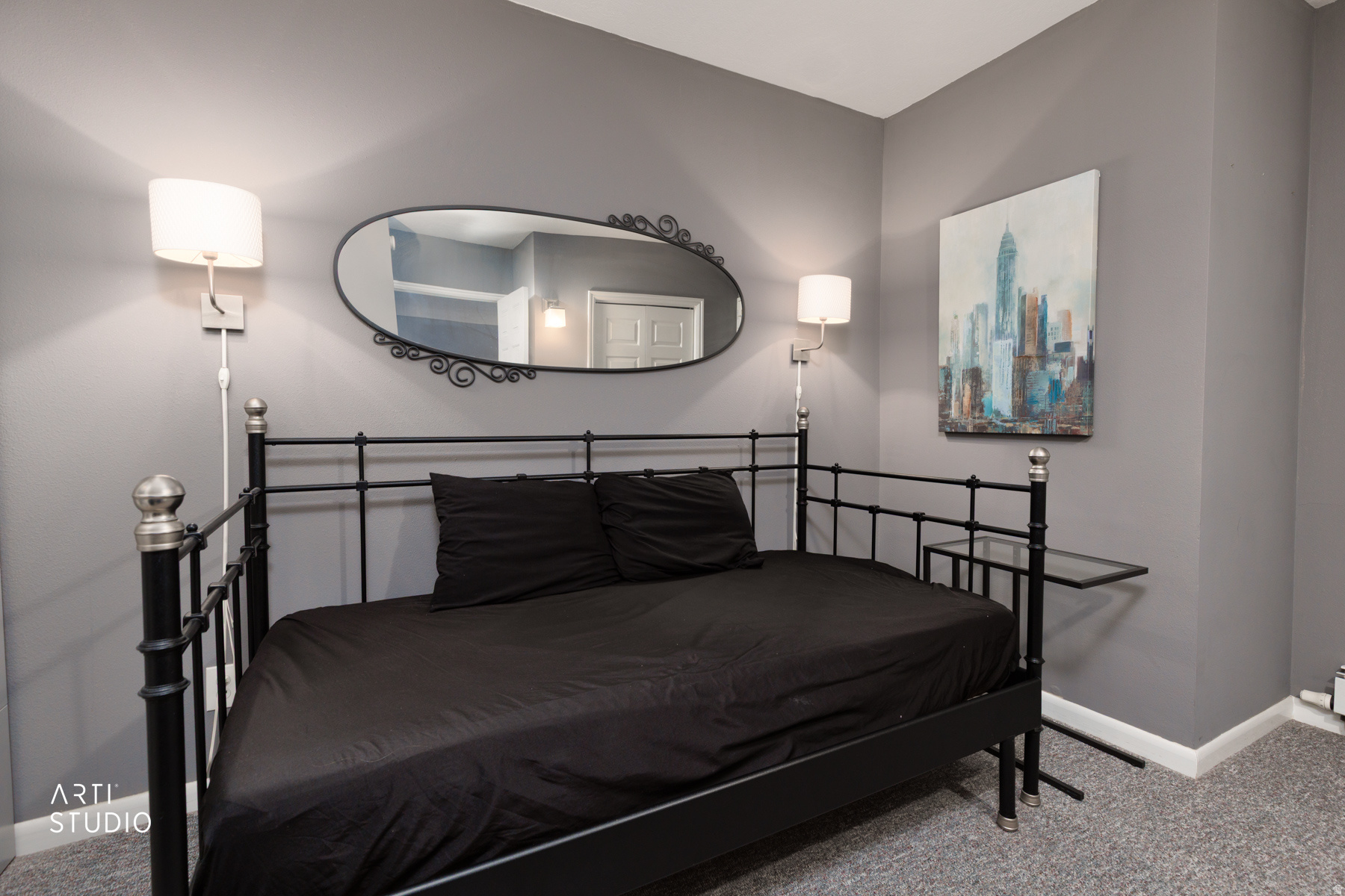 OXFORD MANOR - Residential