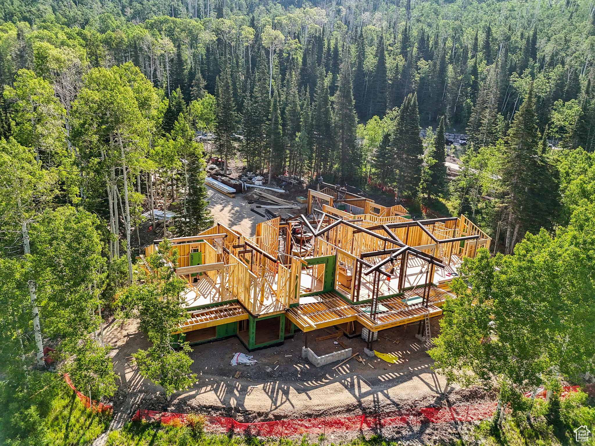 COLONY AT WHITE PINE CANYON - Residential