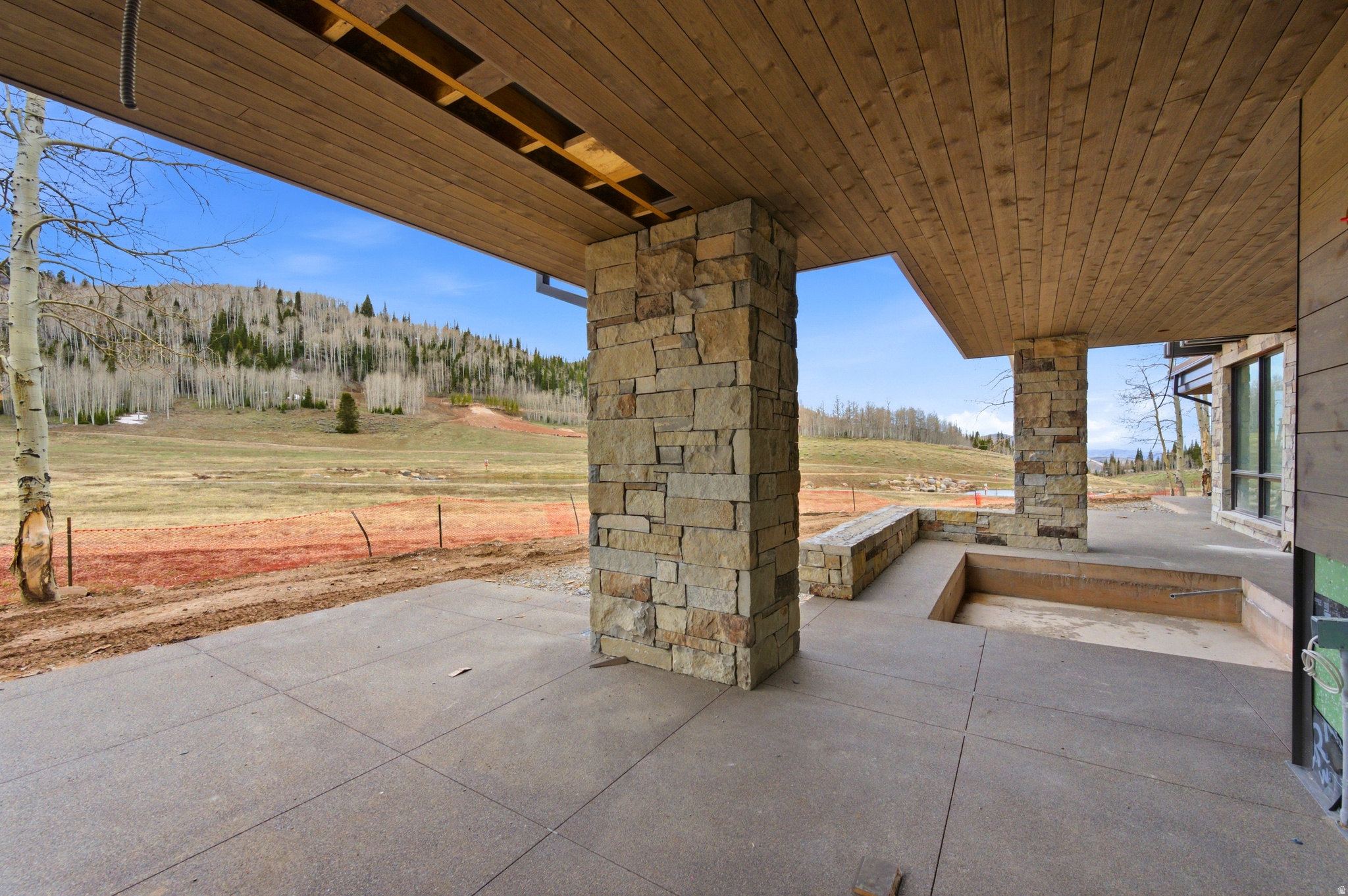 COLONY AT WHITE PINE CANYON - Residential