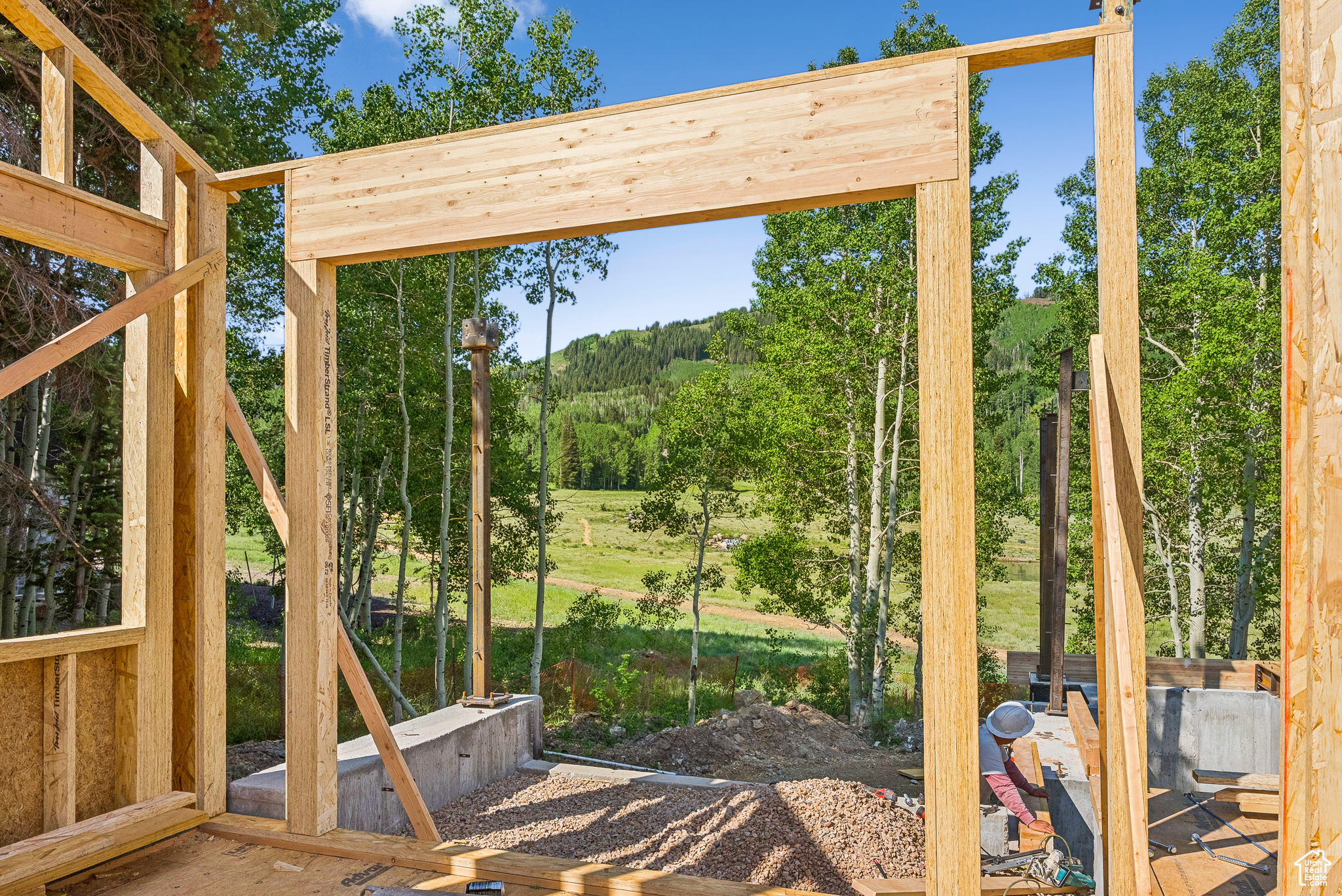 COLONY AT WHITE PINE CANYON - Residential