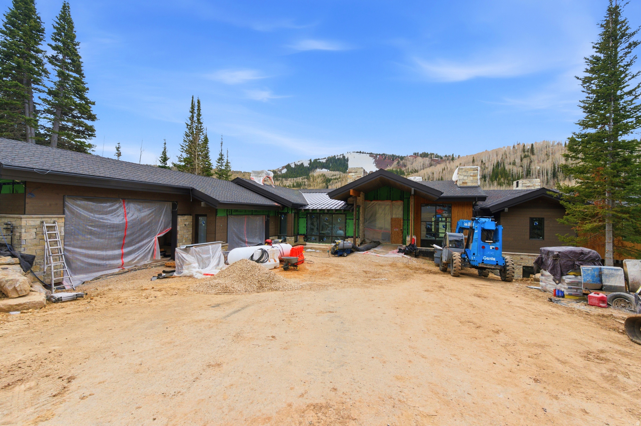 COLONY AT WHITE PINE CANYON - Residential