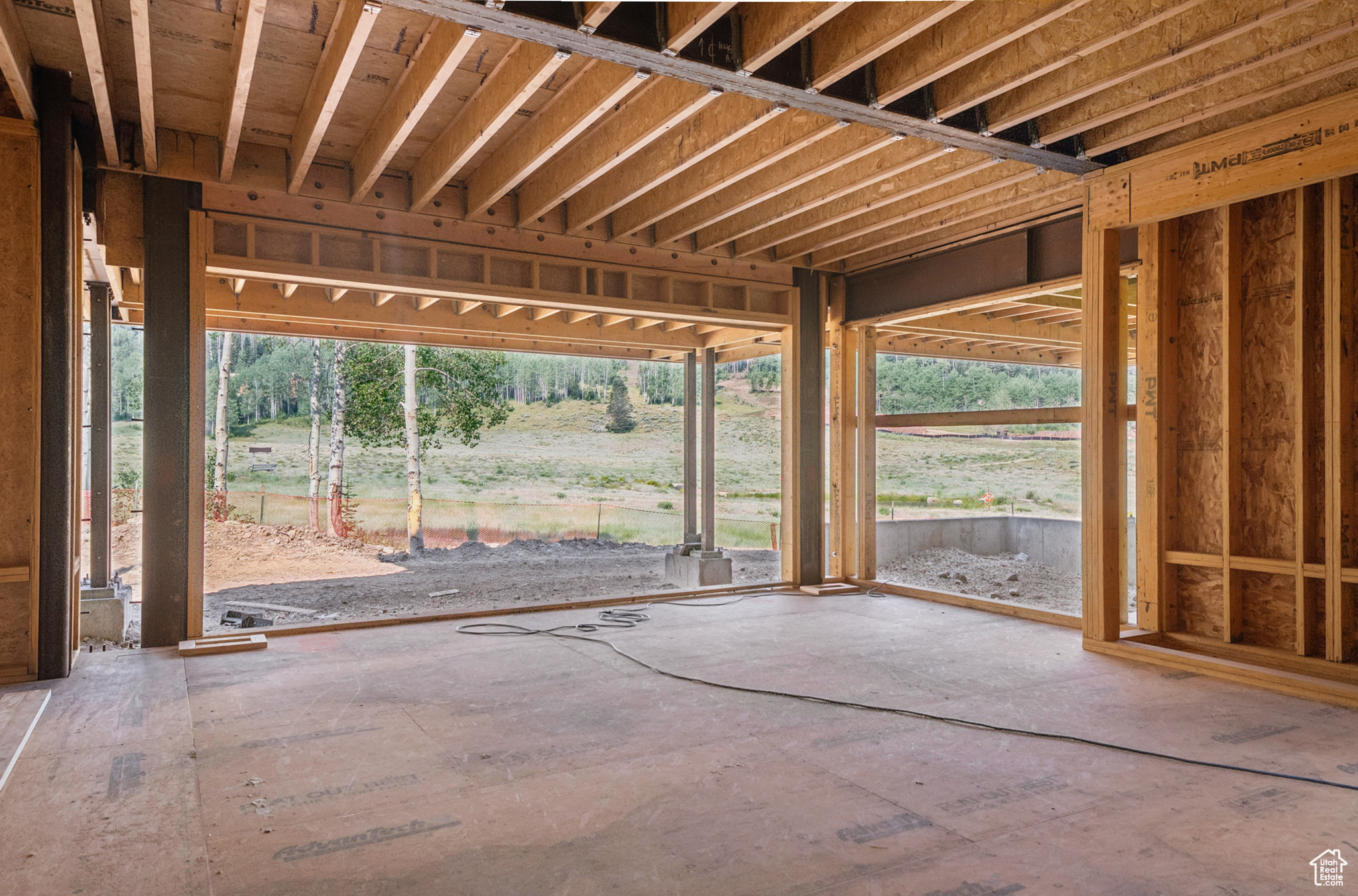 COLONY AT WHITE PINE CANYON - Residential