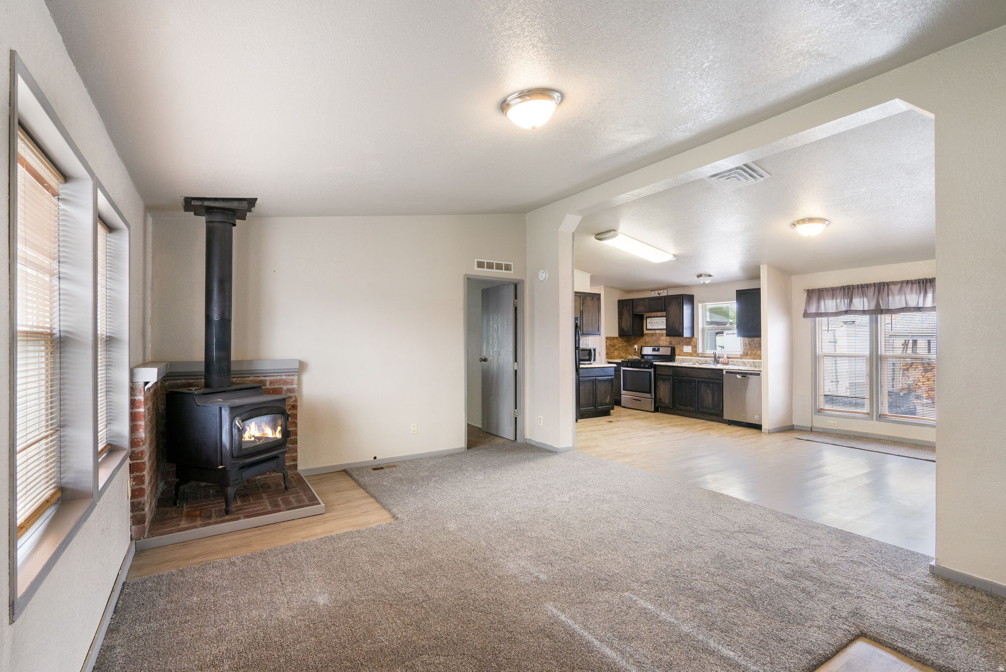 PINE HOLLOW ESTATES - Residential