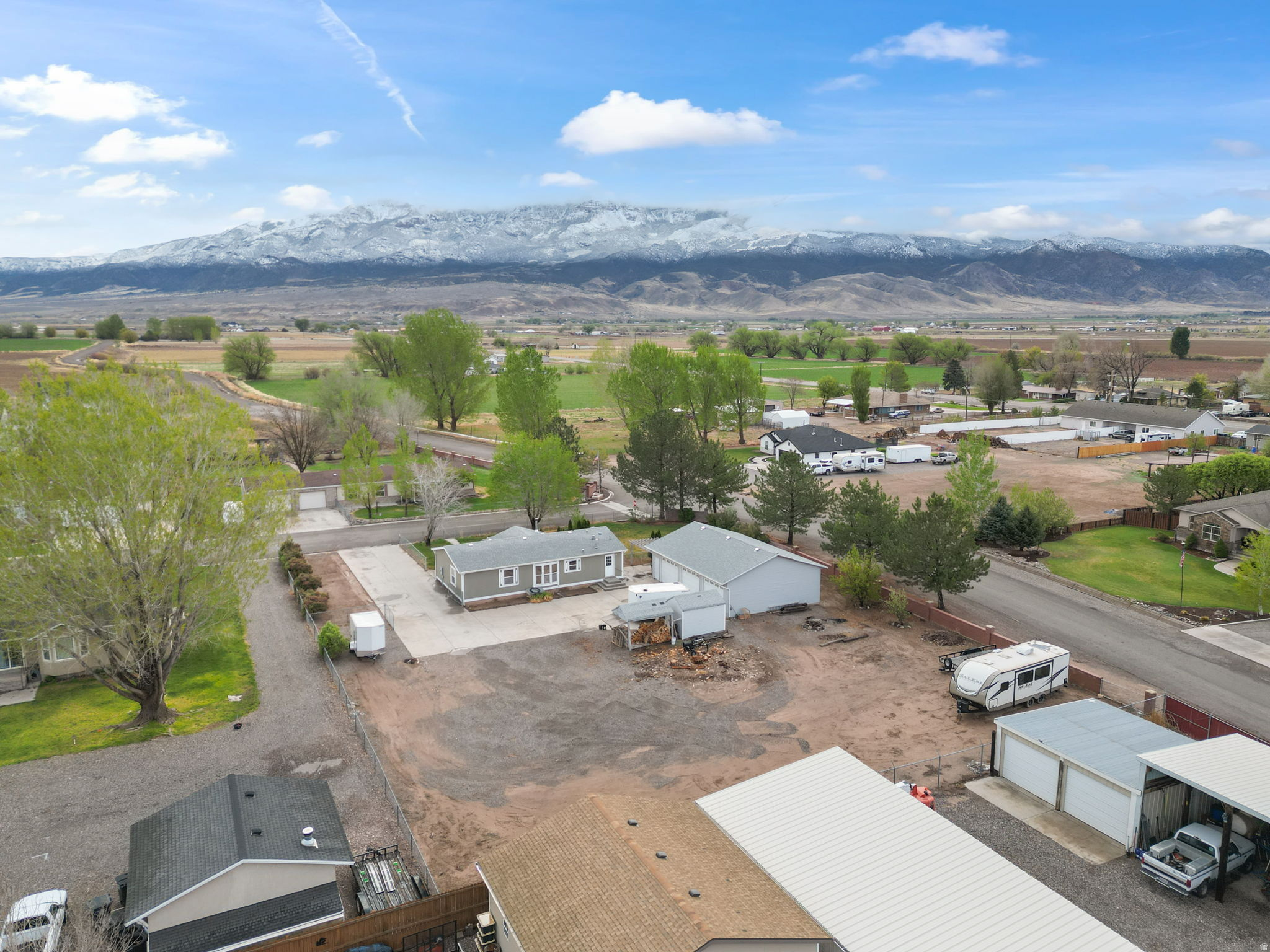 PINE HOLLOW ESTATES - Residential