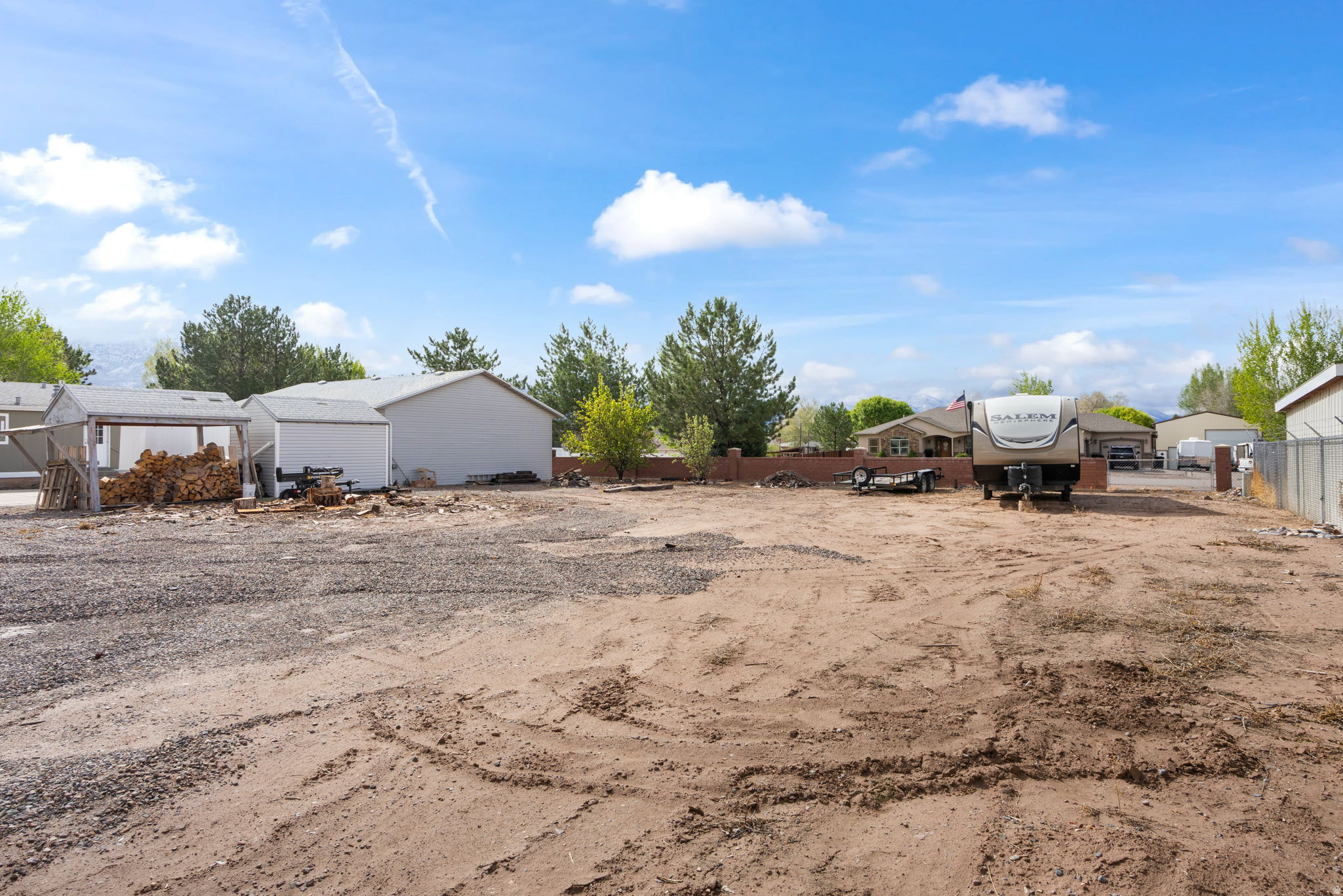 PINE HOLLOW ESTATES - Residential