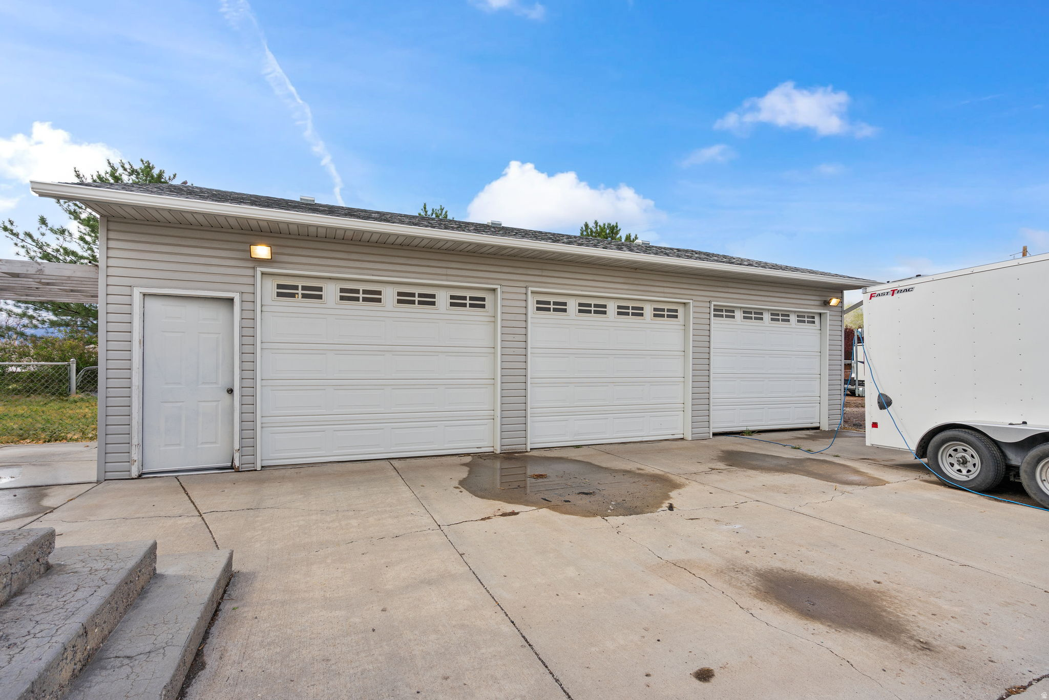 PINE HOLLOW ESTATES - Residential