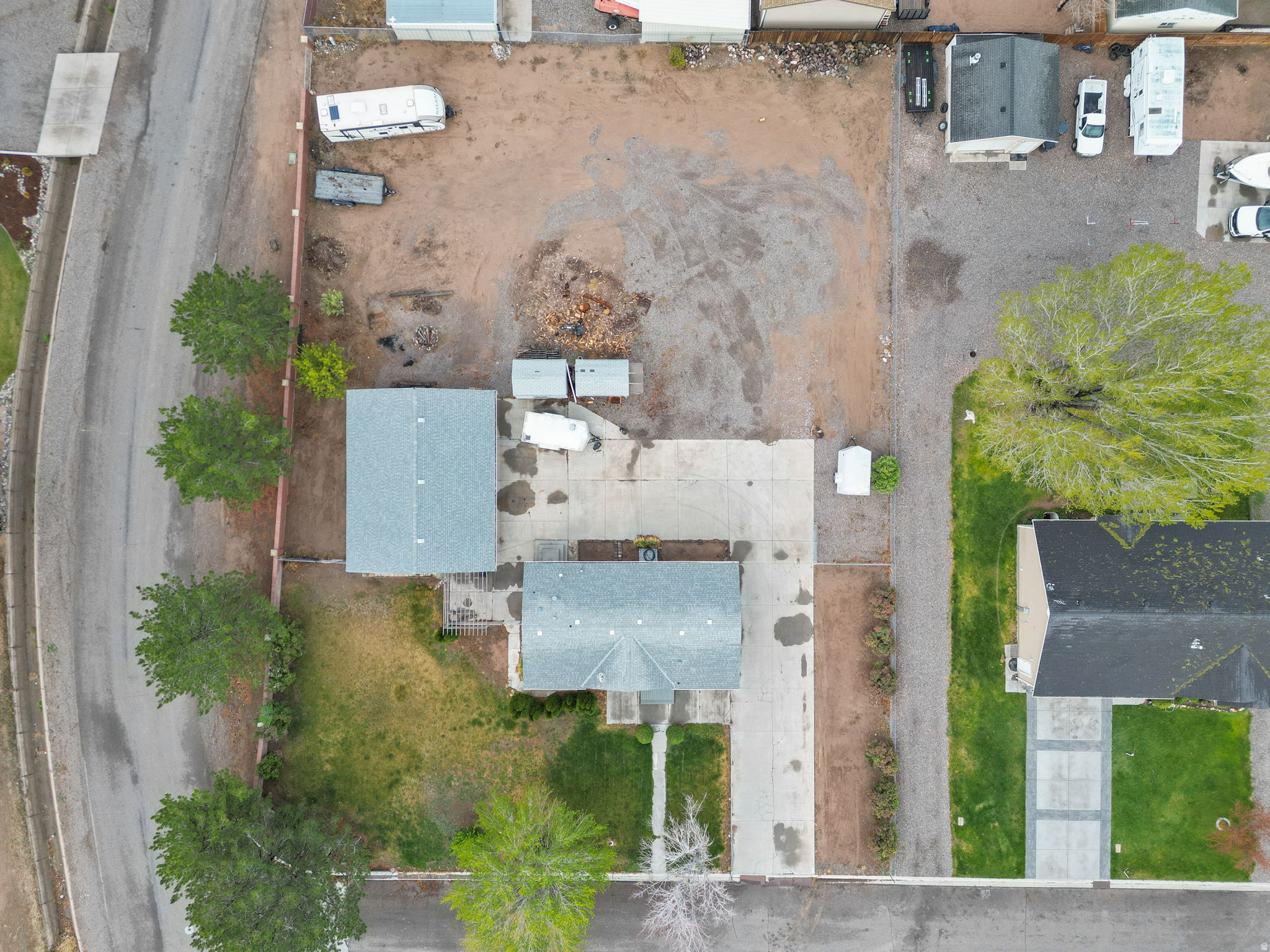 PINE HOLLOW ESTATES - Residential